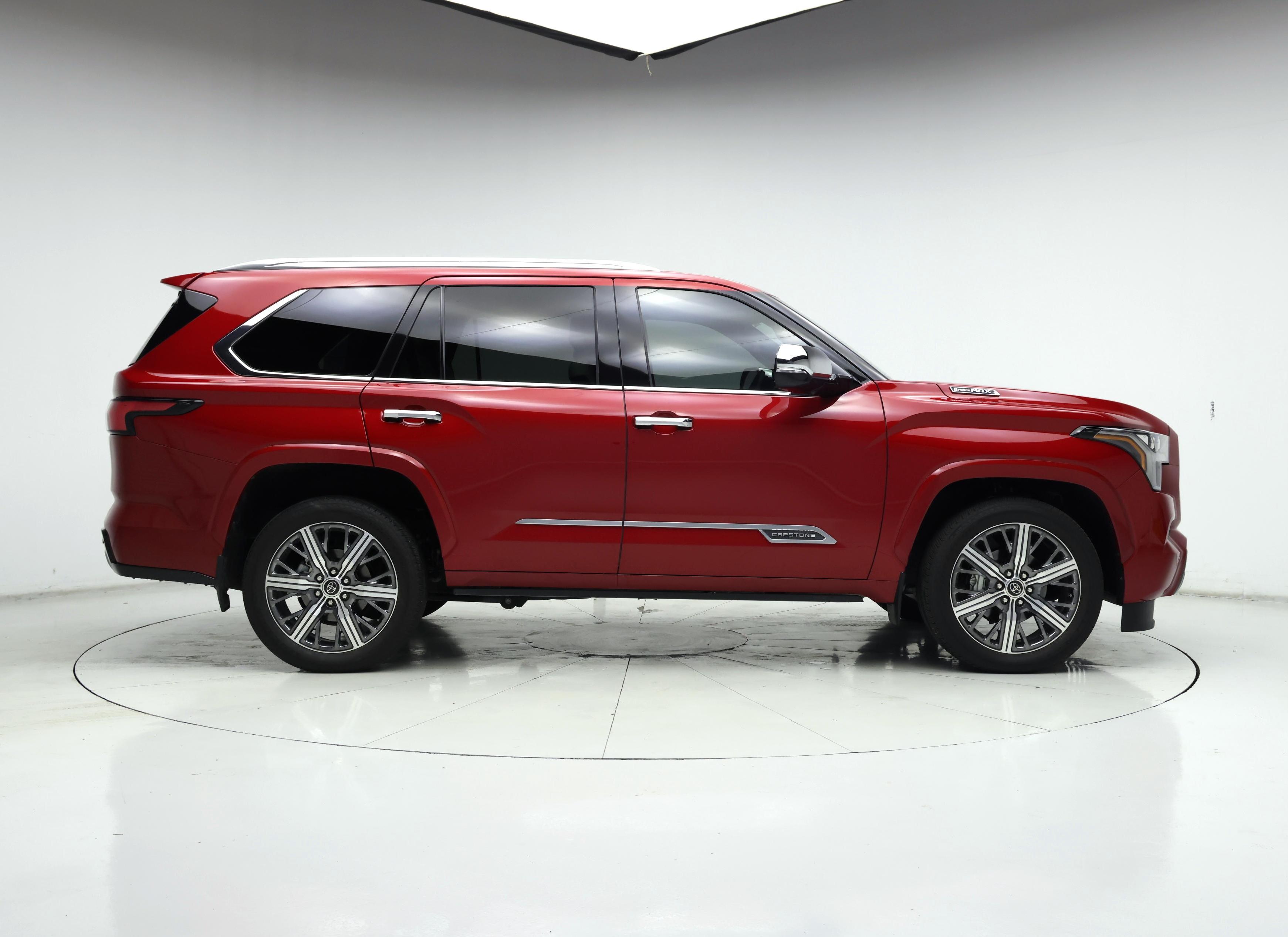 Thumbnail: 2023 Toyota Sequoia - 7