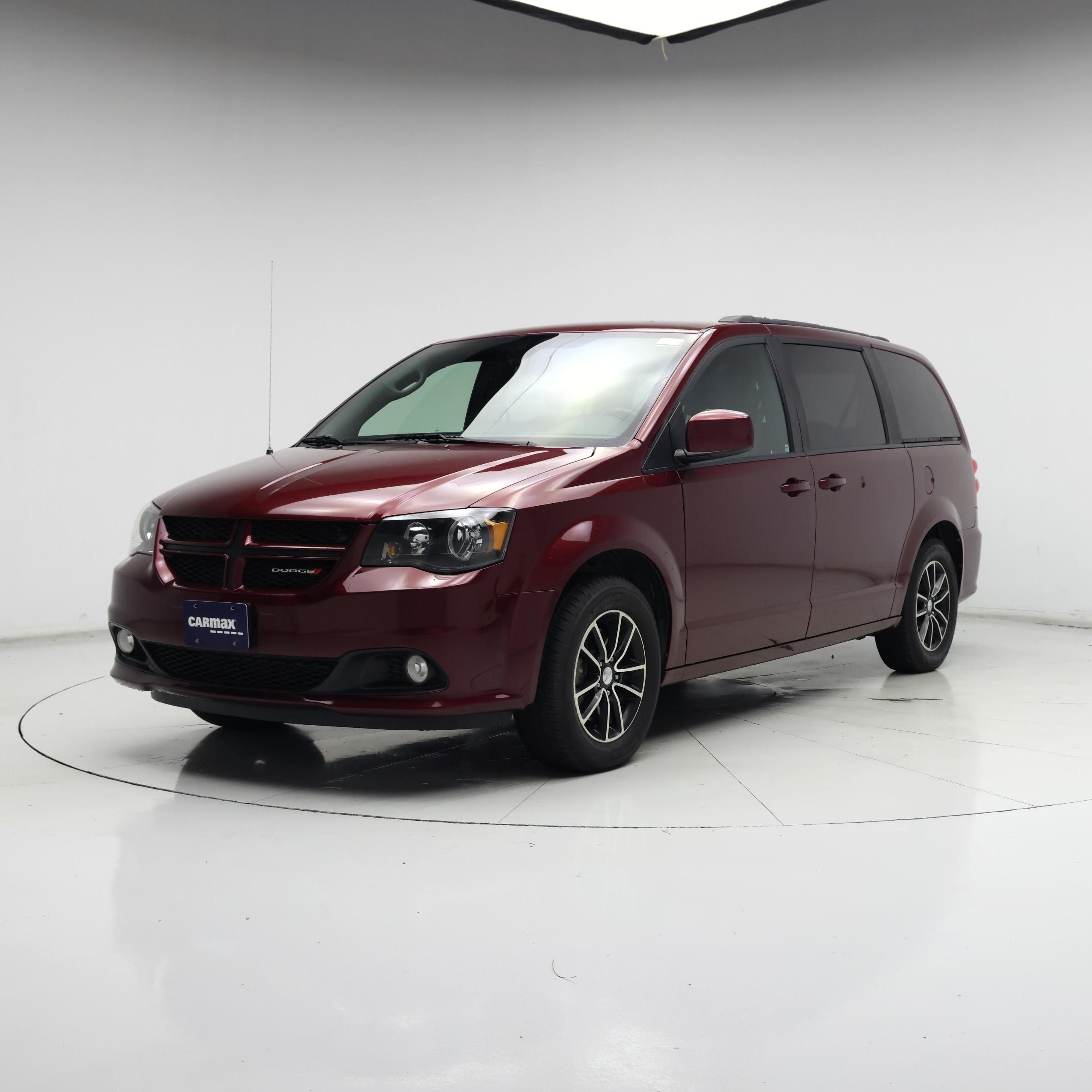 Thumbnail: 2019 Dodge Grand Caravan - 4