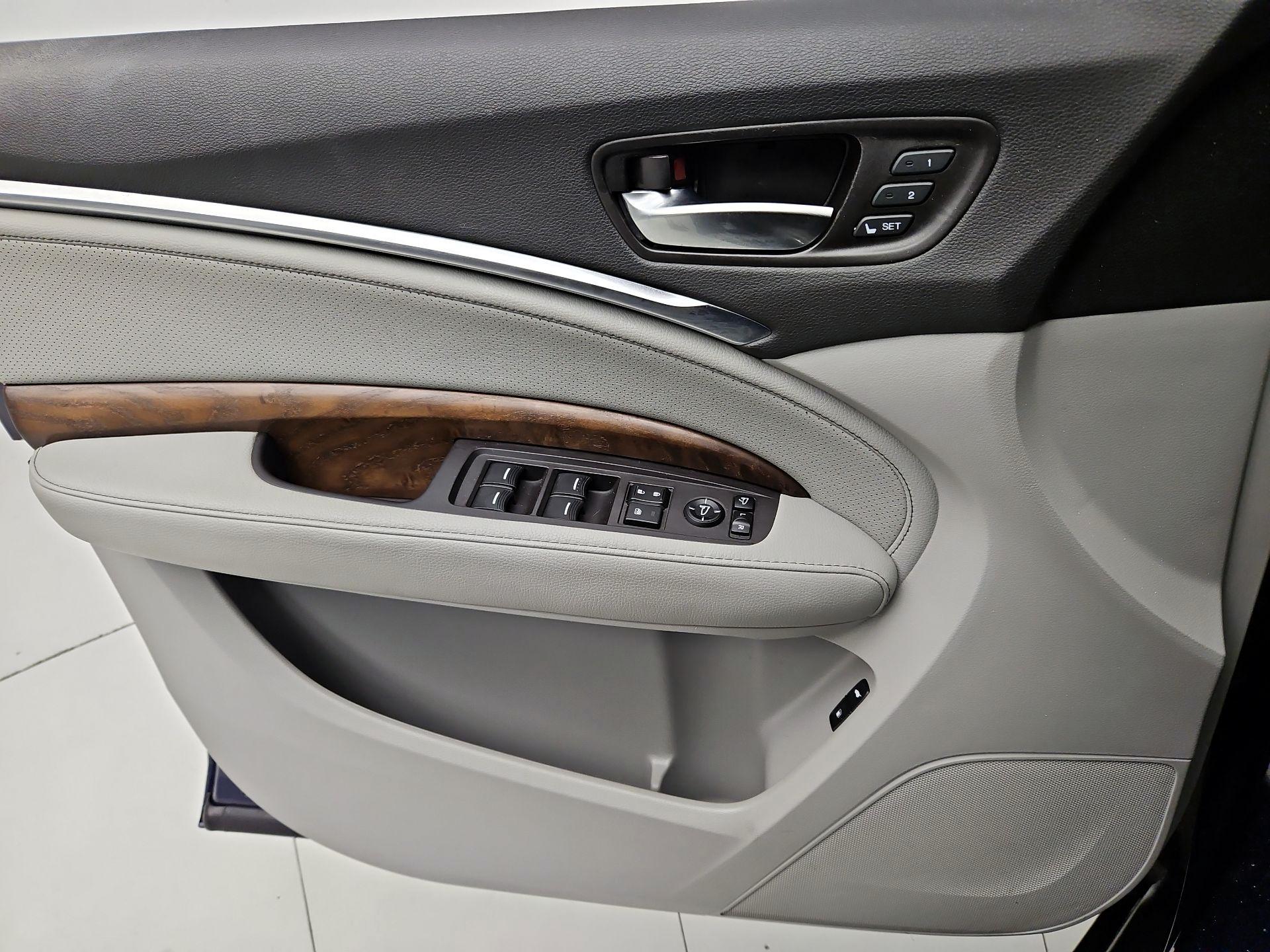 Thumbnail: 2020 Acura MDX - 12