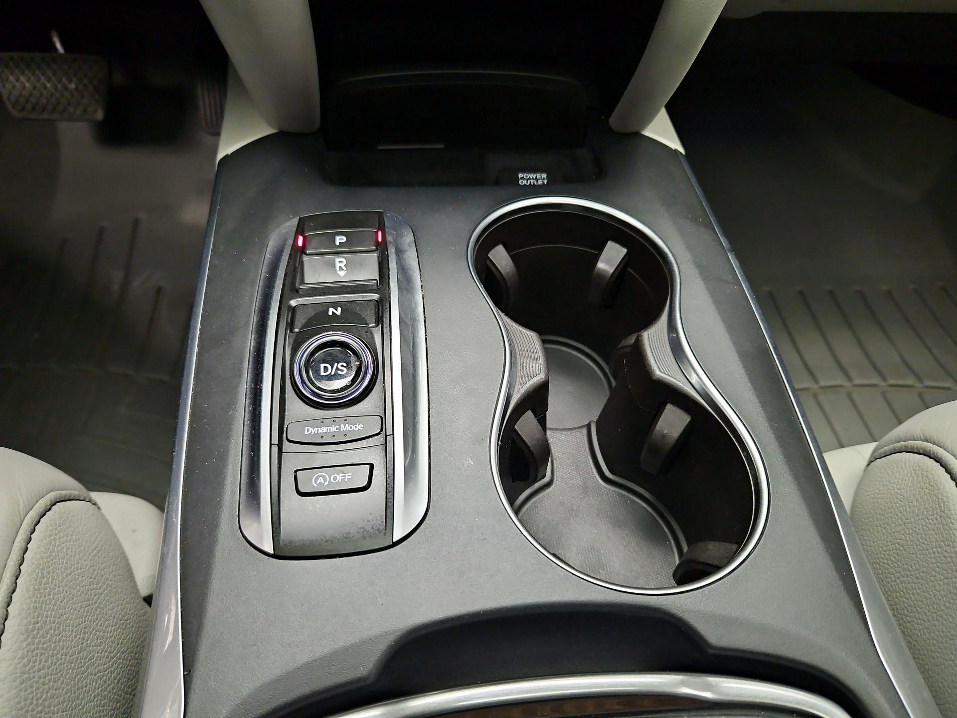 Thumbnail: 2020 Acura MDX - 18