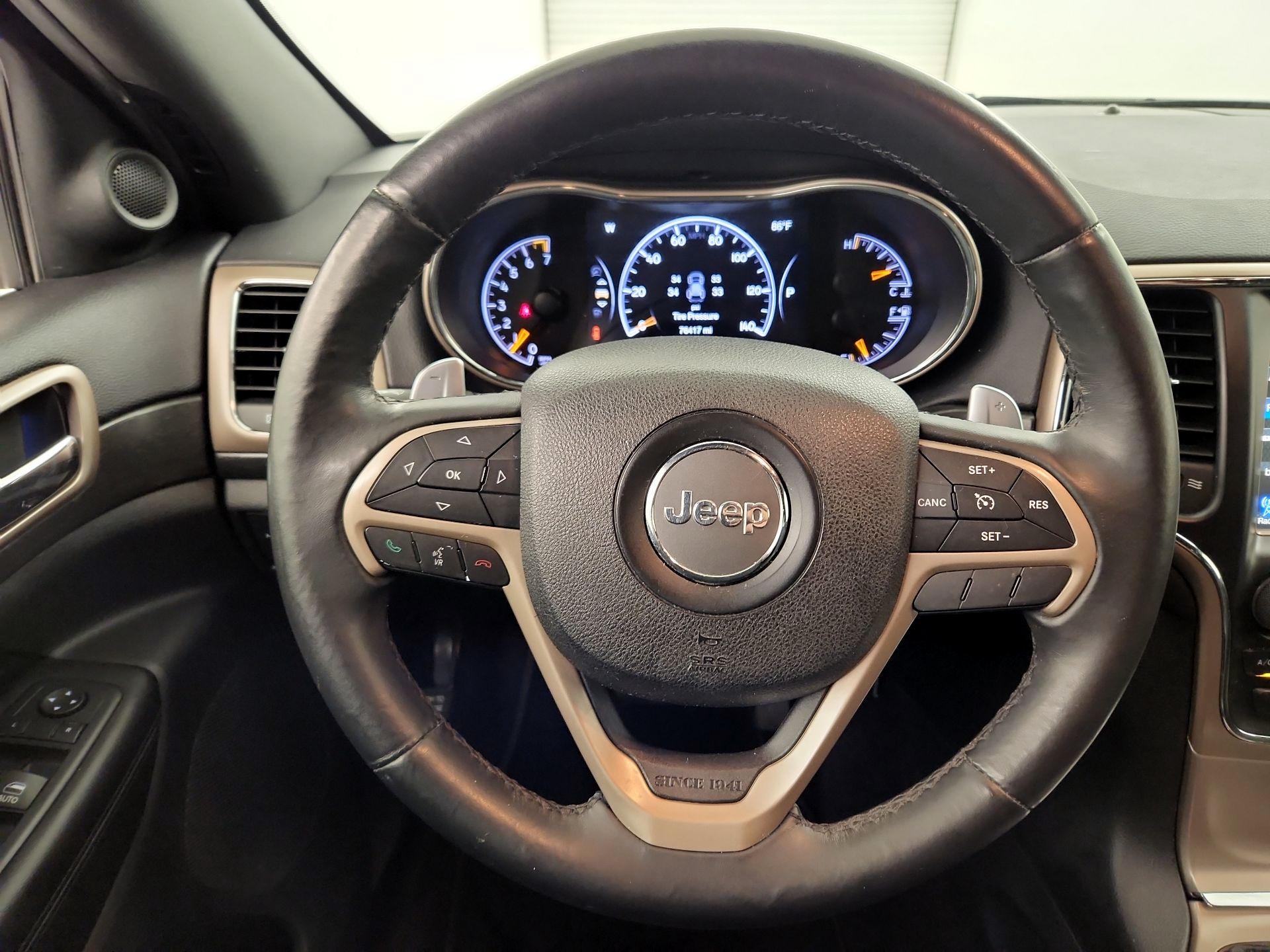 Thumbnail: 2017 Jeep Grand Cherokee - 10