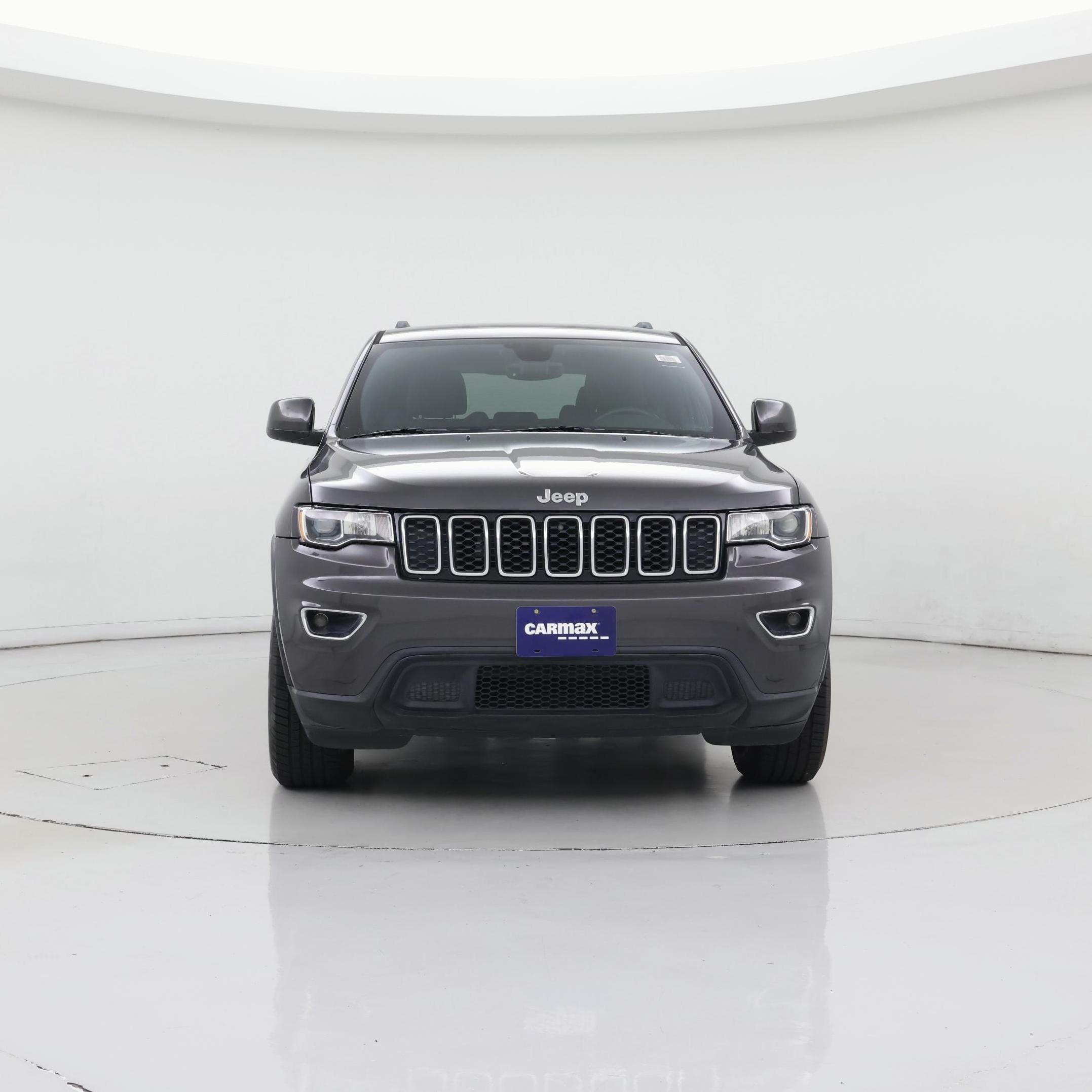 Thumbnail: 2017 Jeep Grand Cherokee - 5