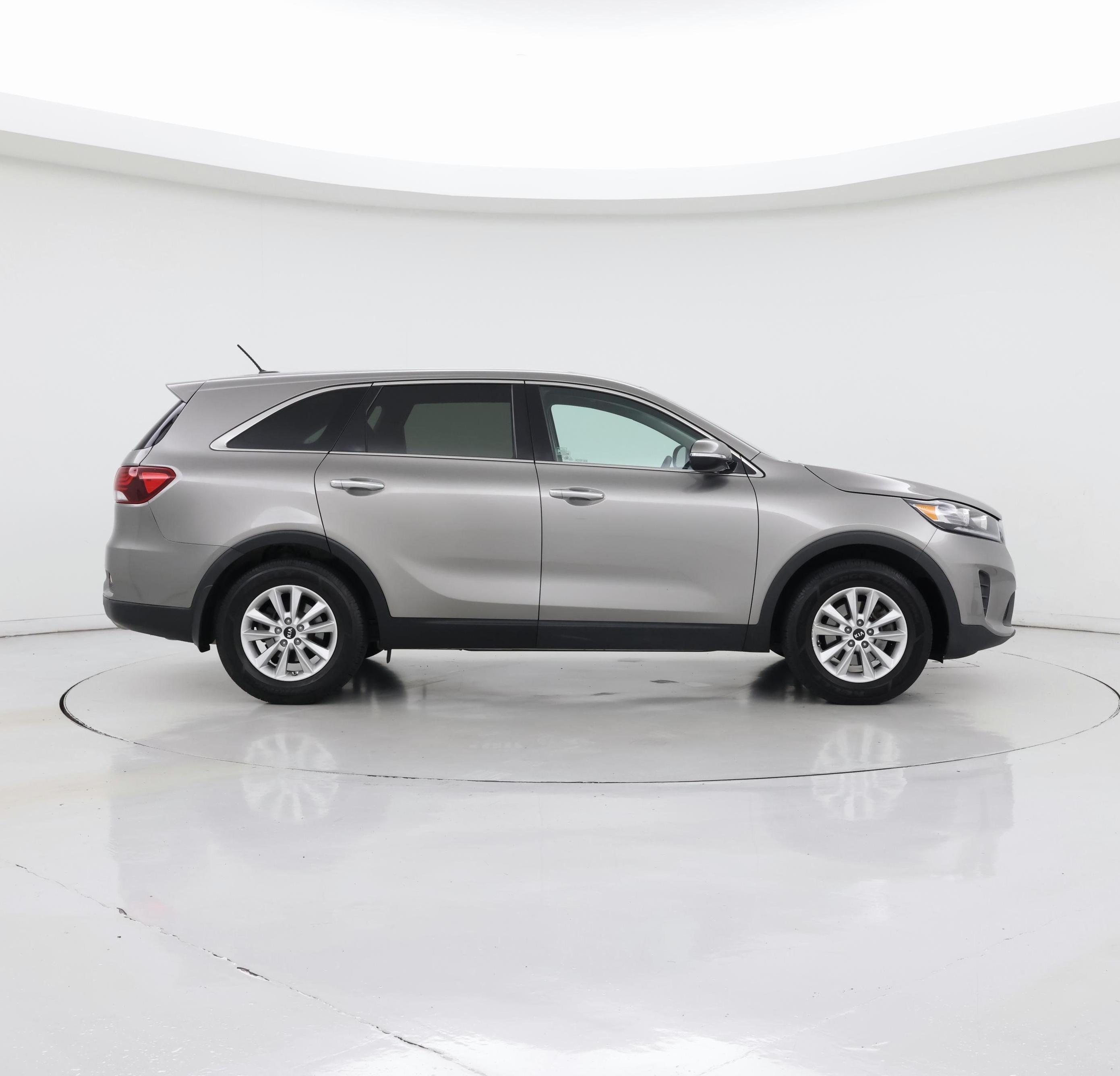 Thumbnail: 2019 Kia Sorento - 7