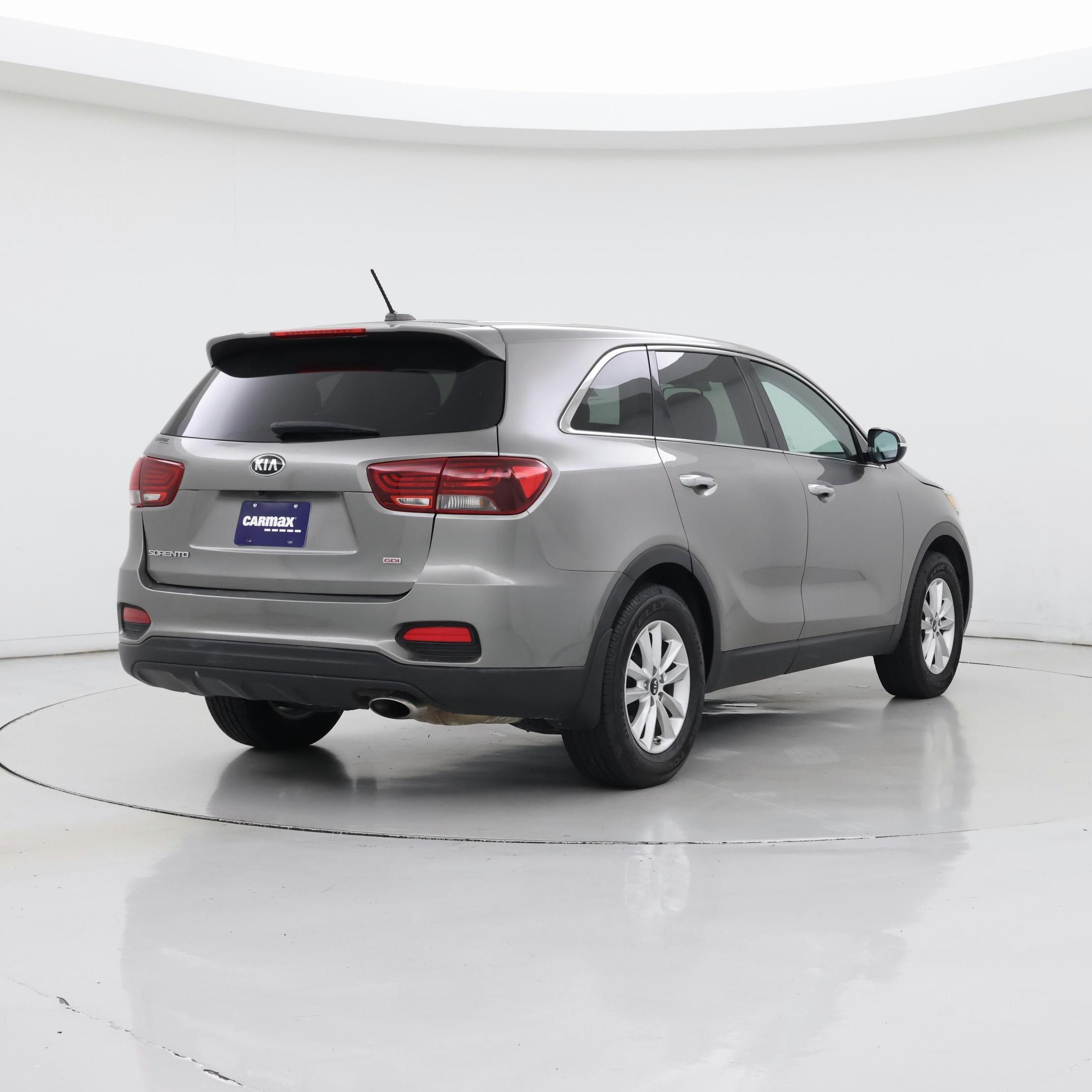 Thumbnail: 2019 Kia Sorento - 8