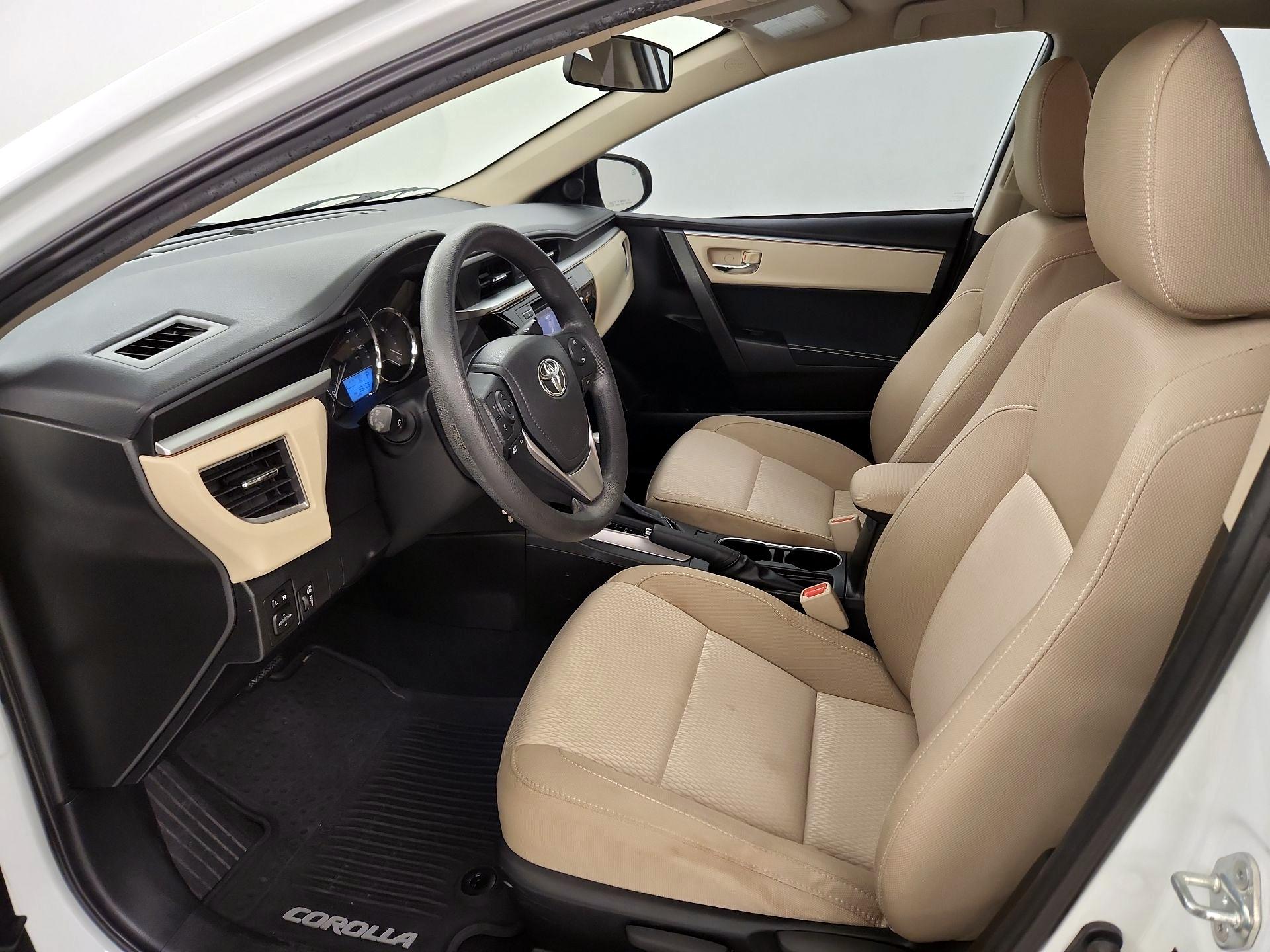 Thumbnail: 2015 Toyota Corolla - 11