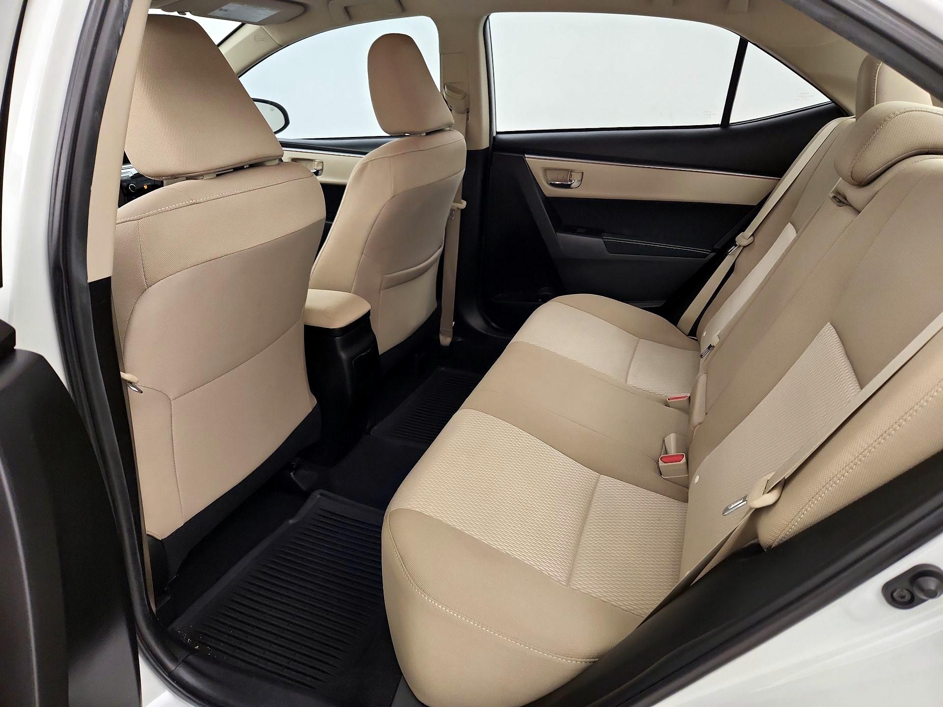 Thumbnail: 2015 Toyota Corolla - 19