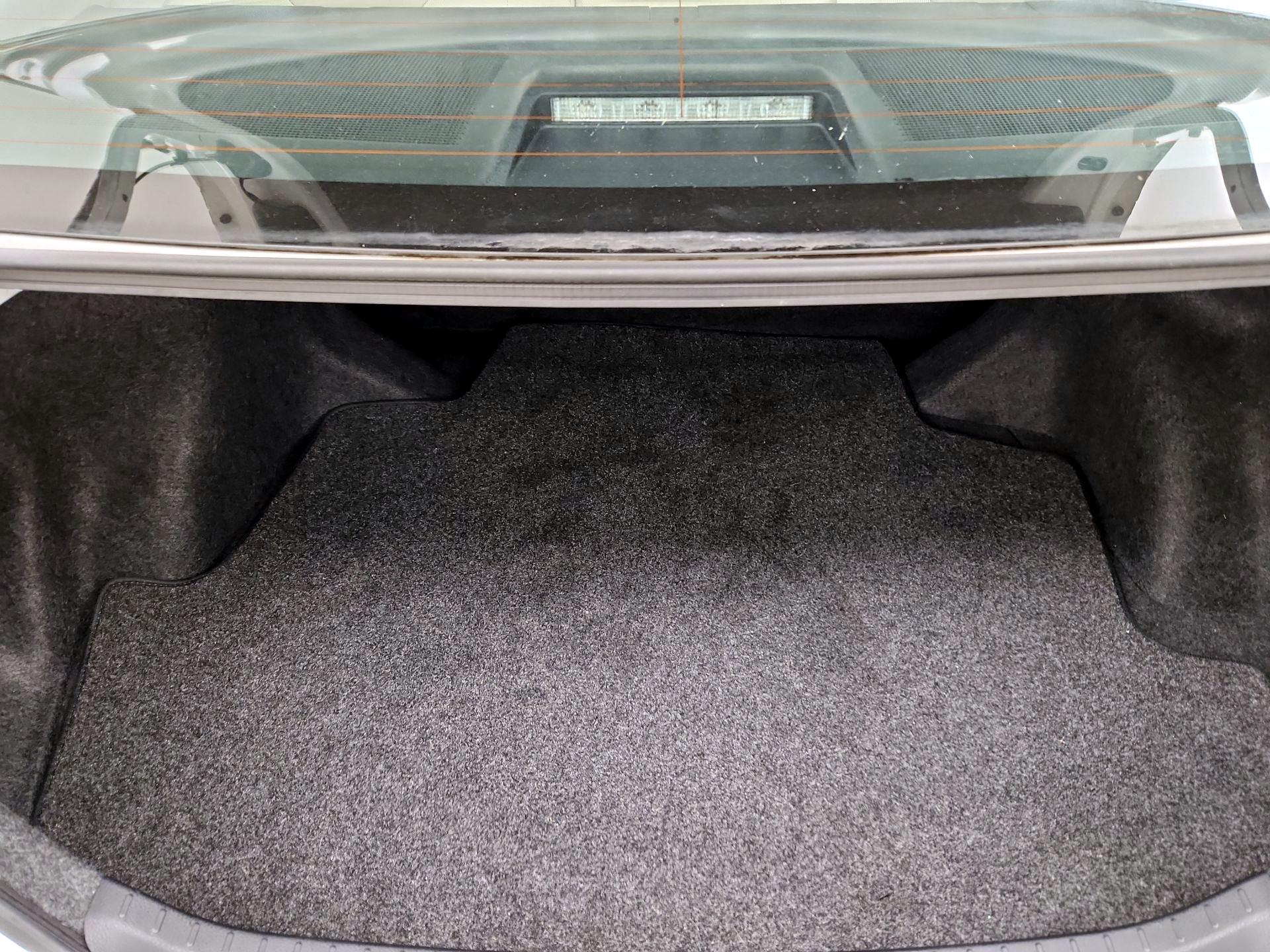 Thumbnail: 2015 Toyota Corolla - 20