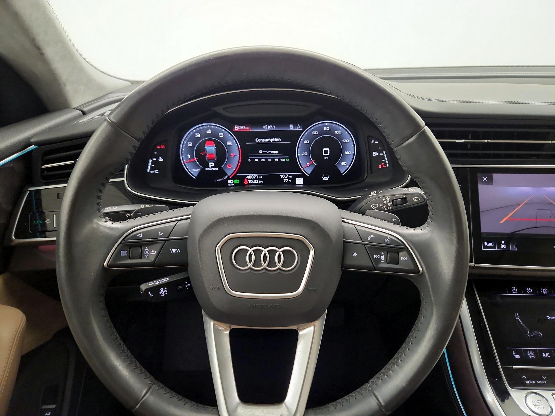 Thumbnail: 2019 Audi Q8 - 10