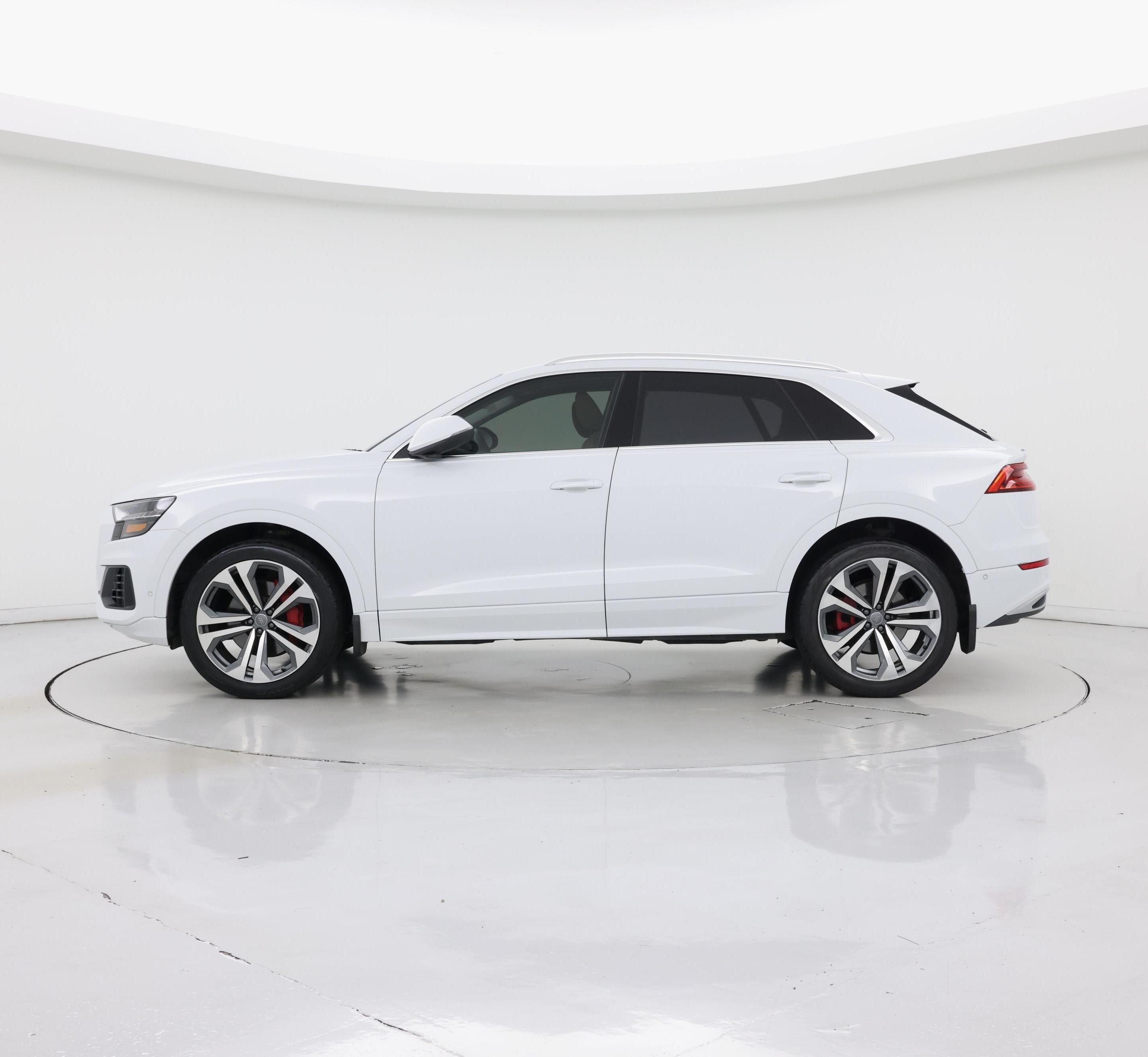 Thumbnail: 2019 Audi Q8 - 3