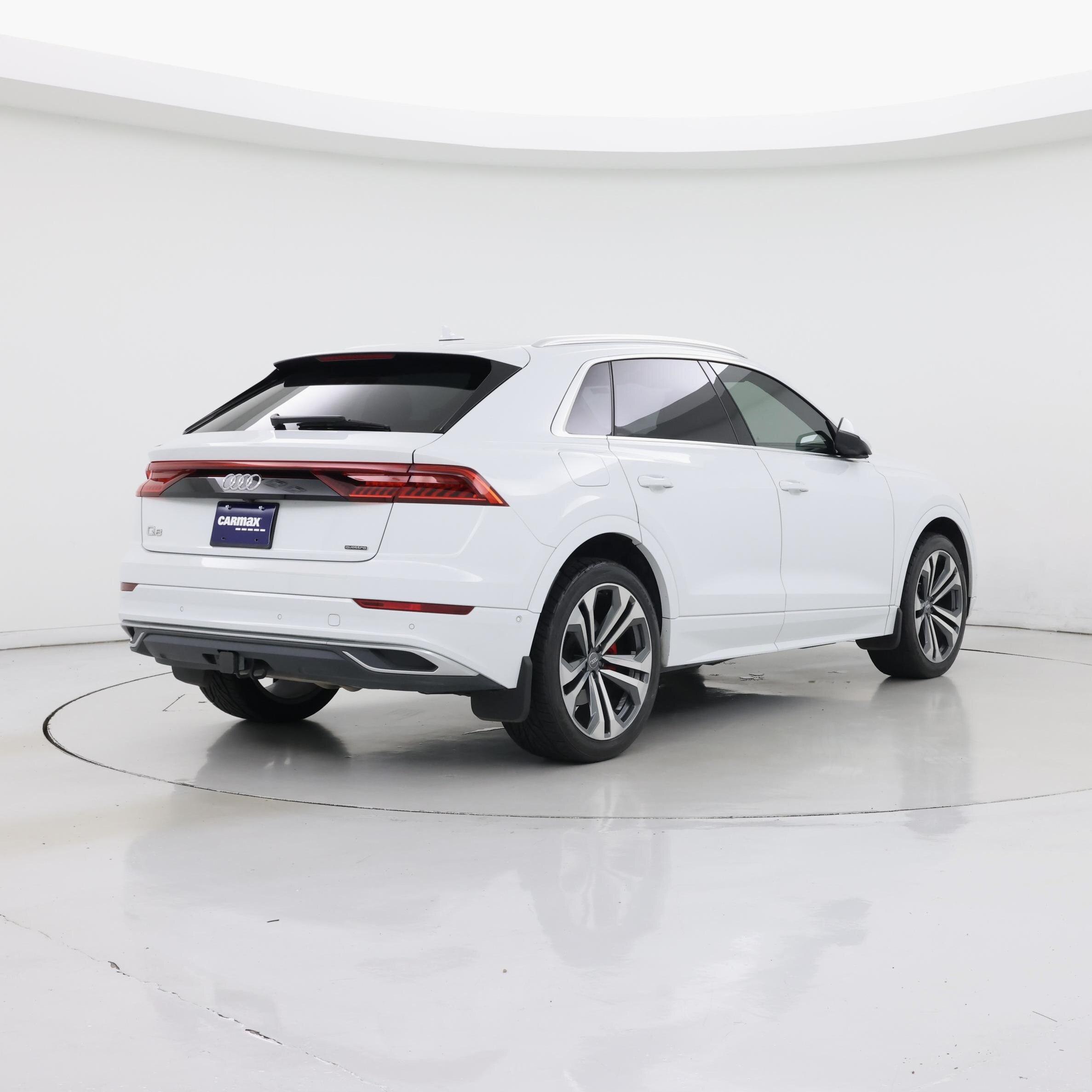 Thumbnail: 2019 Audi Q8 - 8