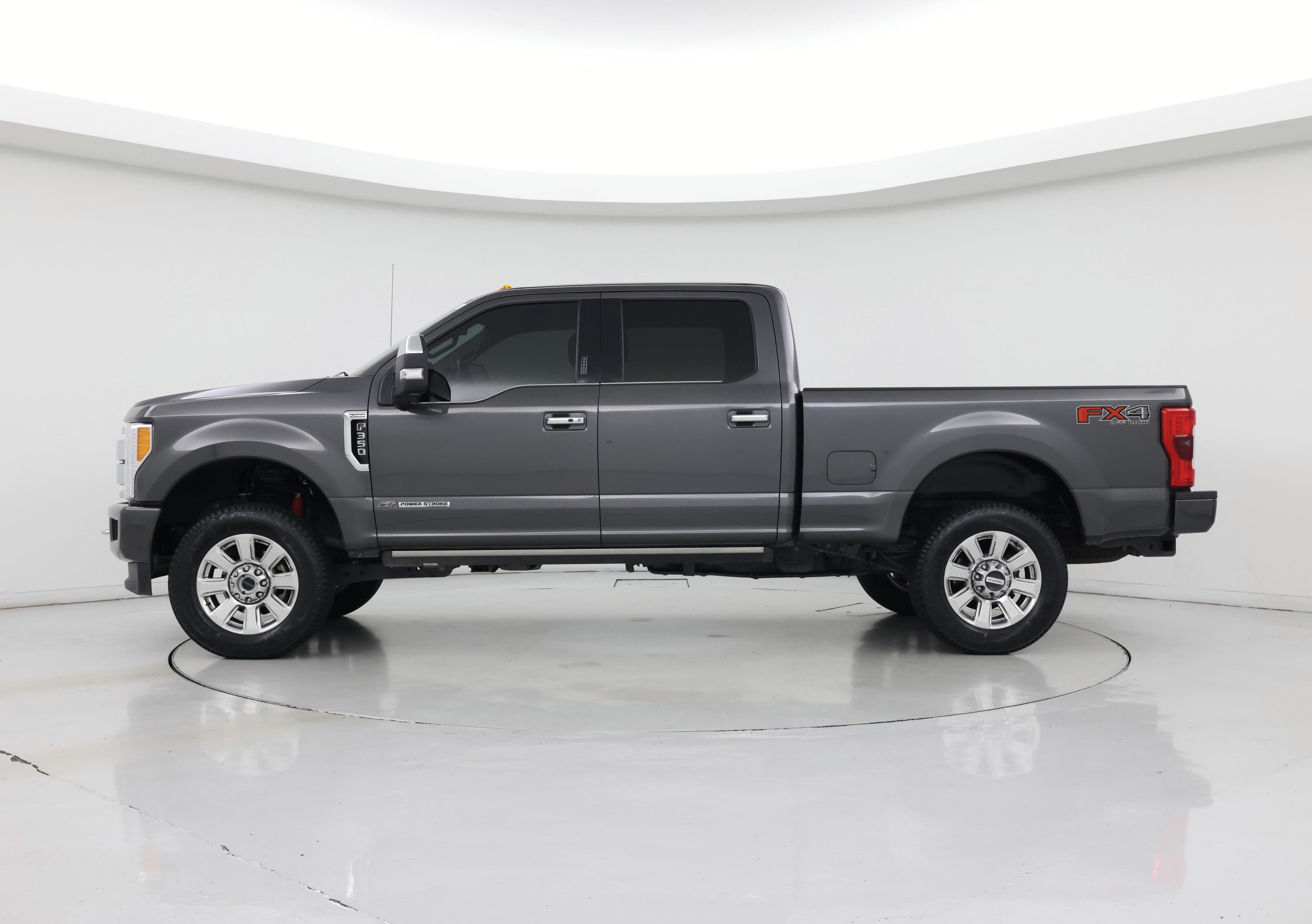 Thumbnail: 2017 Ford F-350 - 3