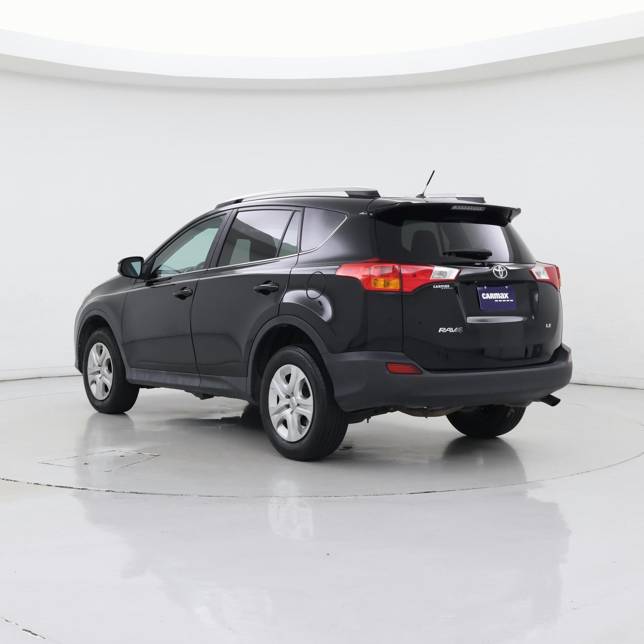 Thumbnail: 2014 Toyota RAV4 - 2