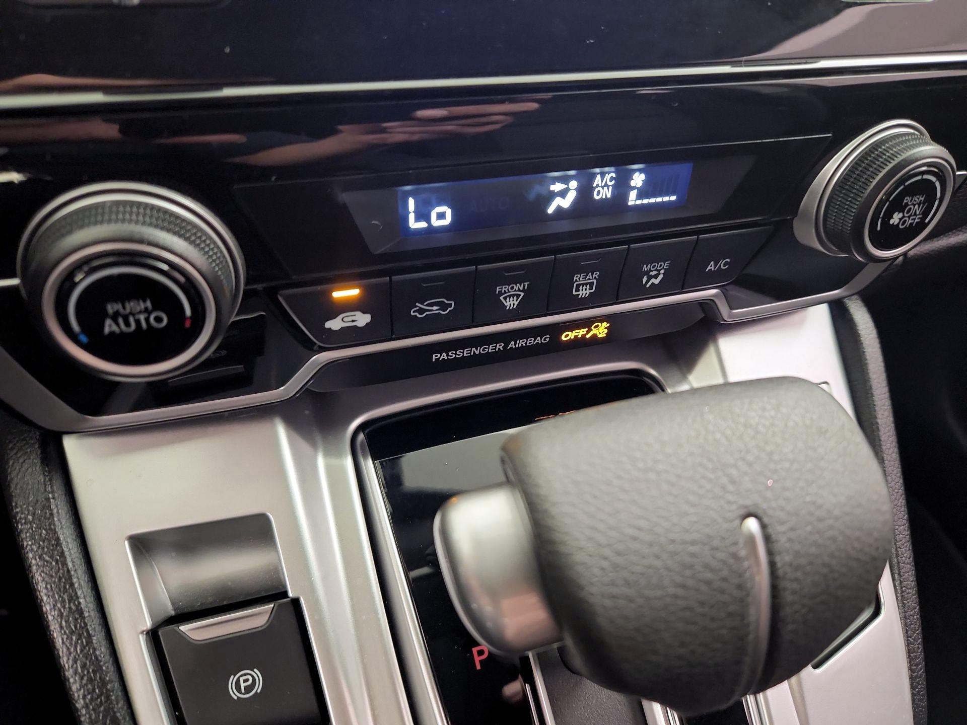 Thumbnail: 2018 Honda CR-V - 16