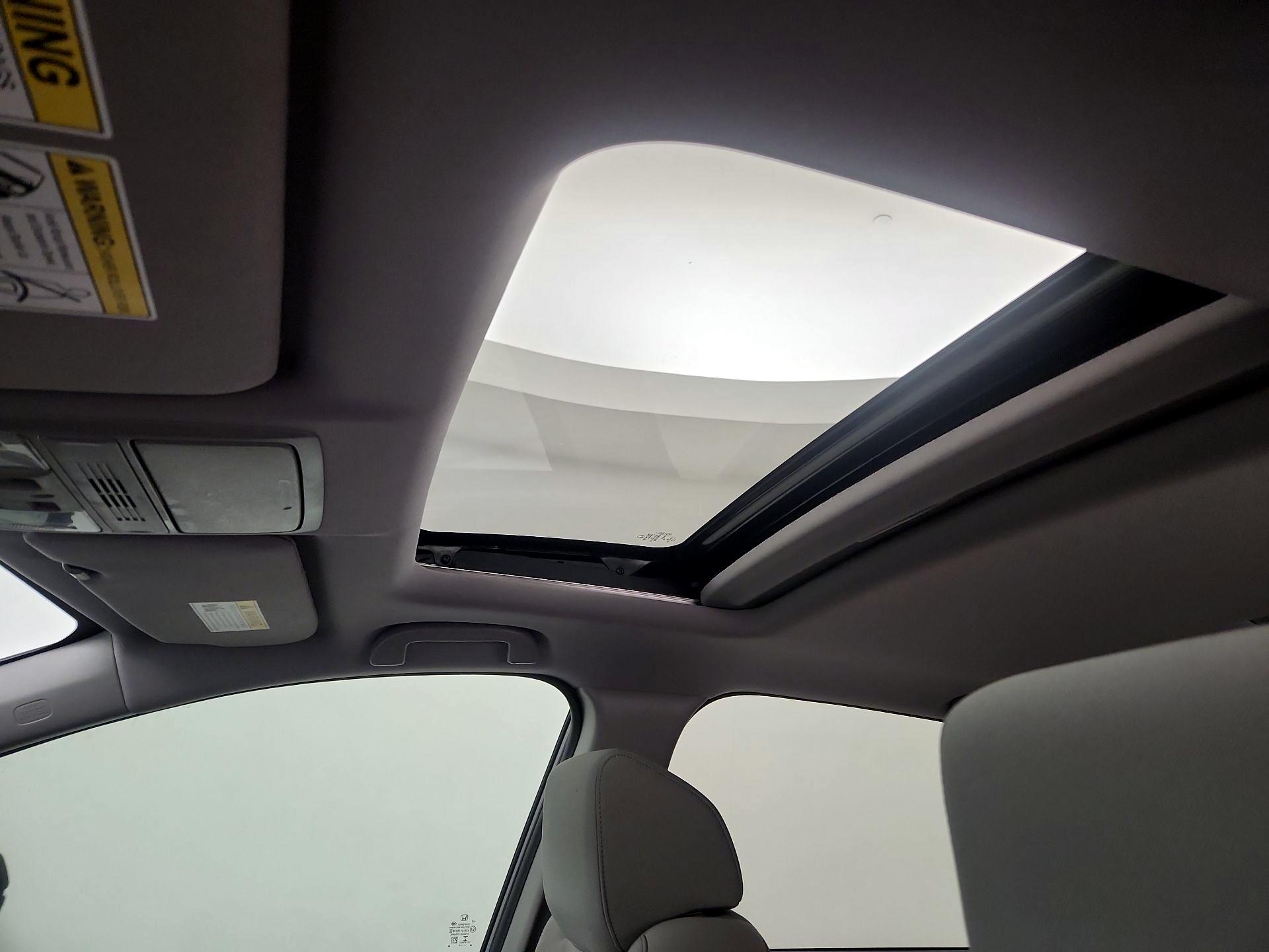 Thumbnail: 2019 Honda CR-V - 19