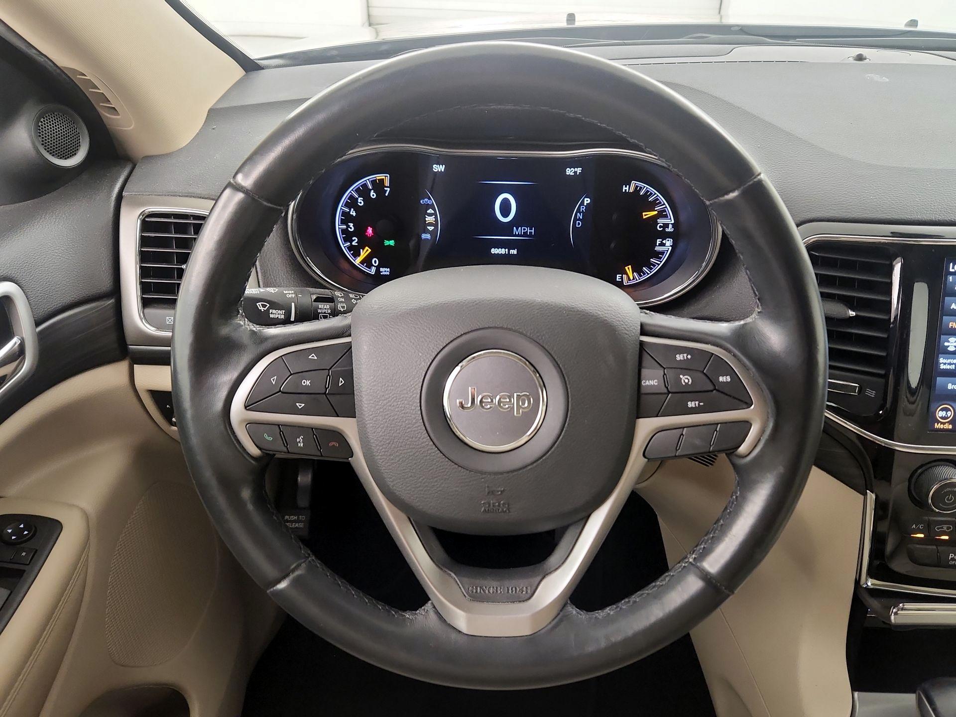 Thumbnail: 2022 Jeep Grand Cherokee - 10
