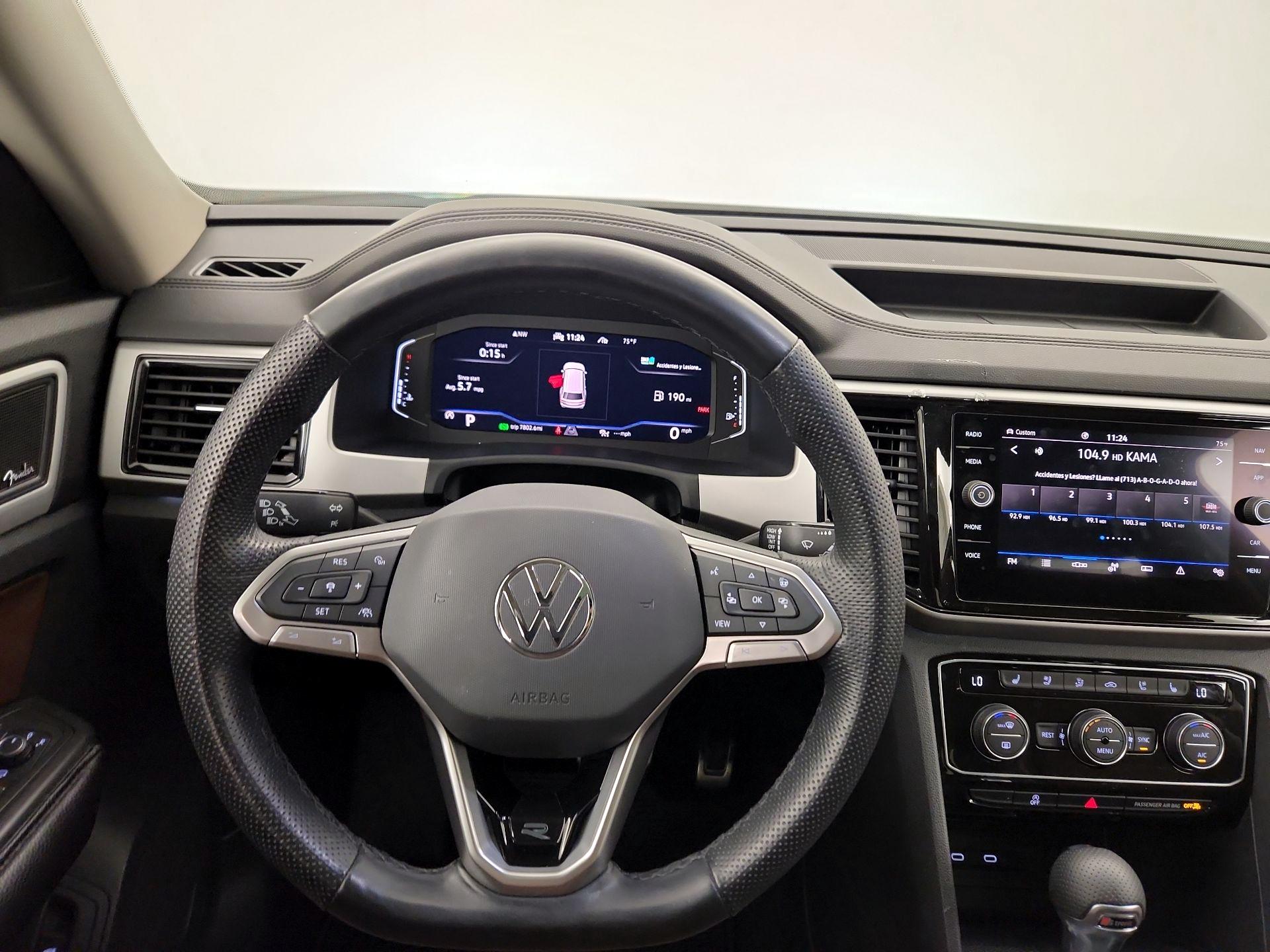 Thumbnail: 2022 Volkswagen Atlas - 10