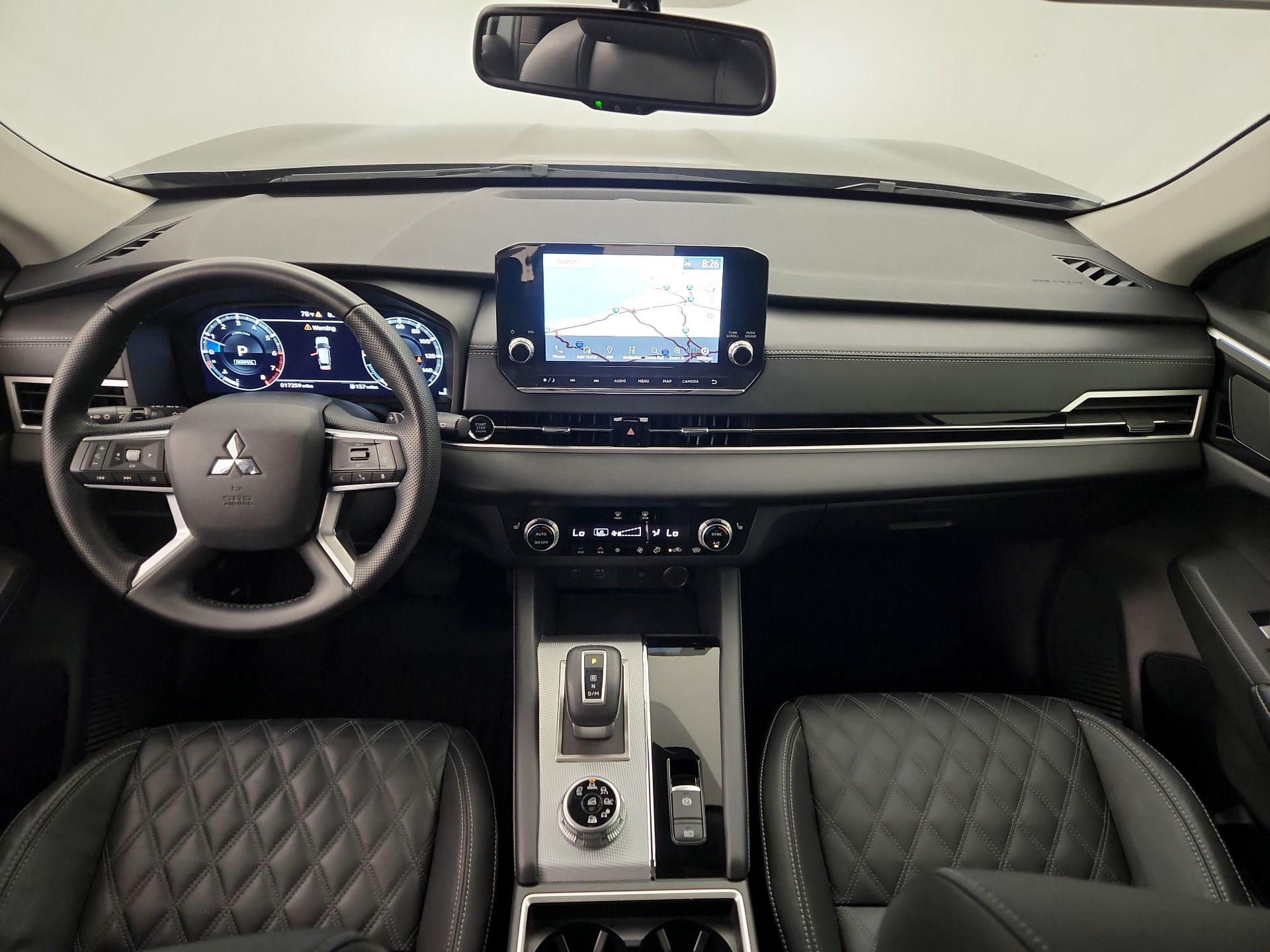 Thumbnail: 2022 Mitsubishi Outlander - 9