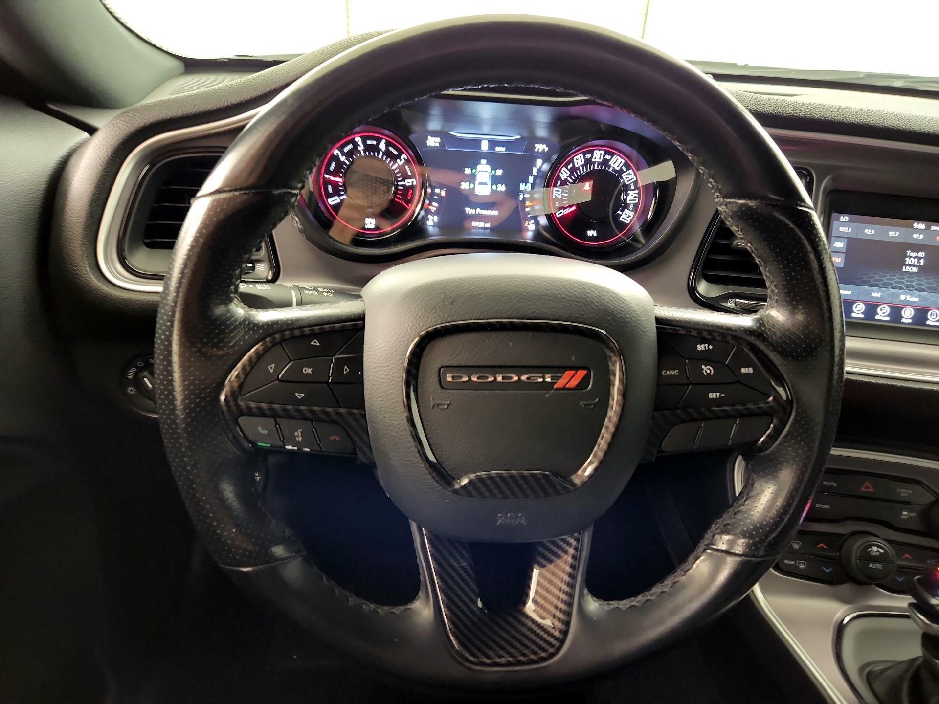 Thumbnail: 2019 Dodge Challenger - 10