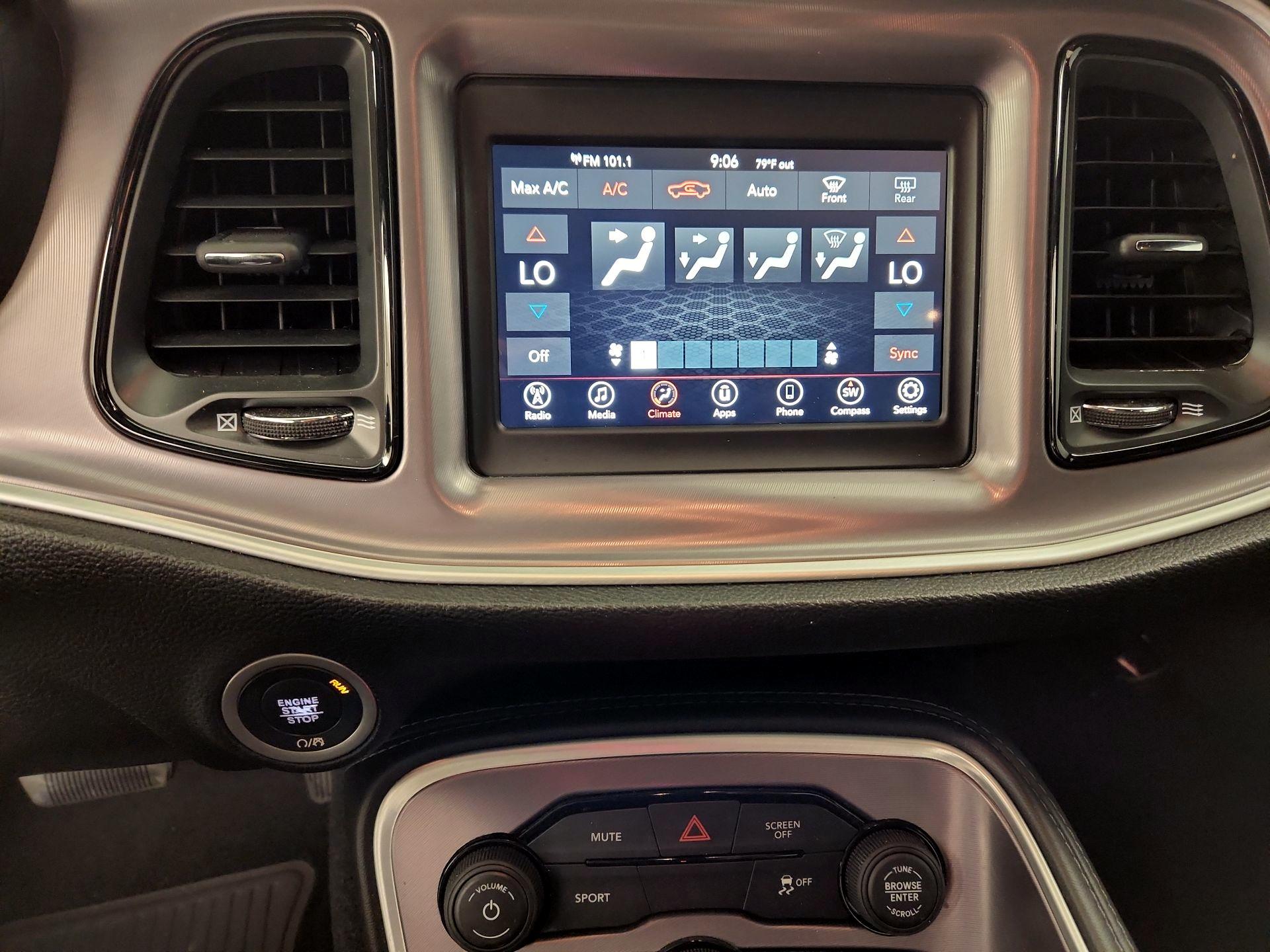 Thumbnail: 2019 Dodge Challenger - 16