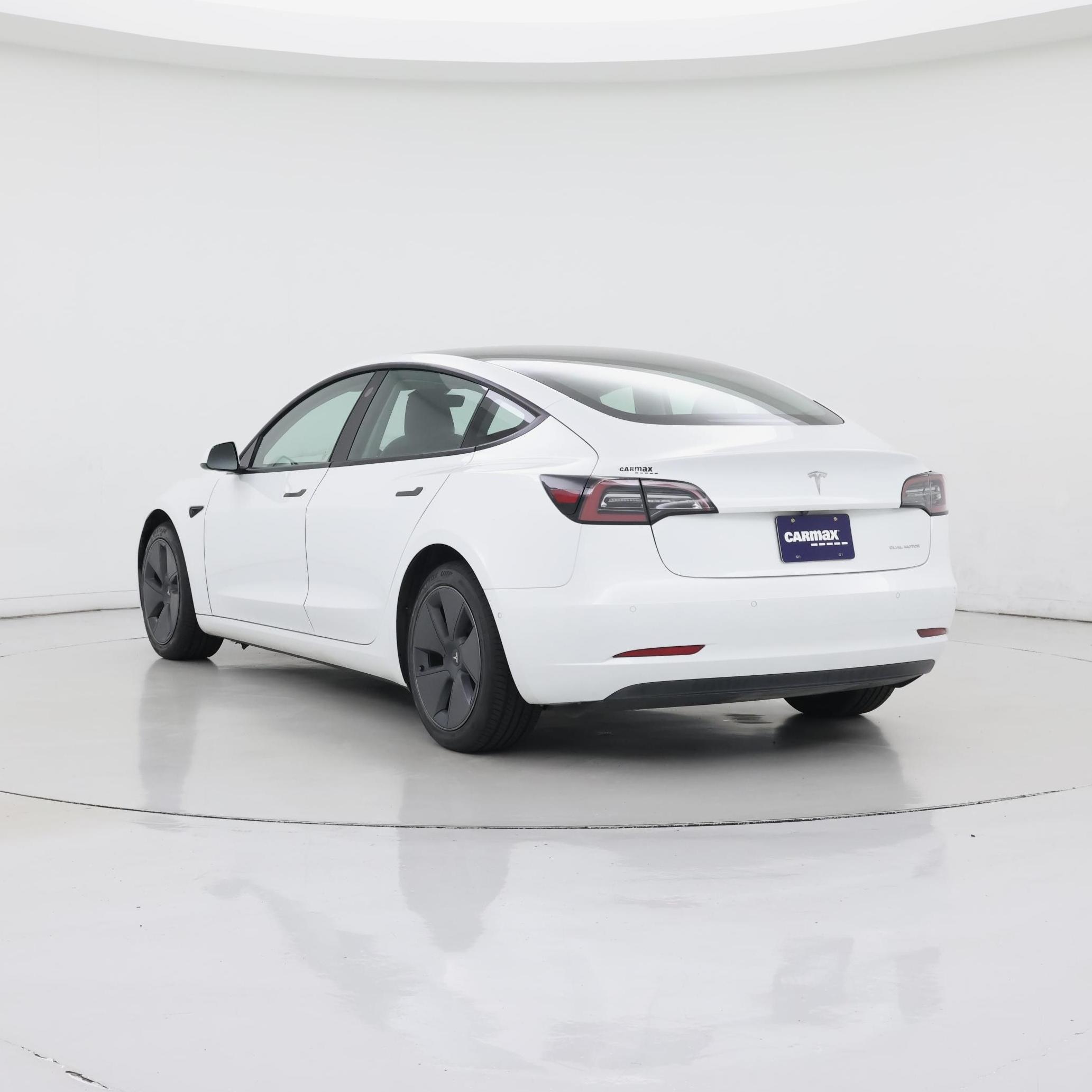 Thumbnail: 2022 Tesla Model 3 - 2