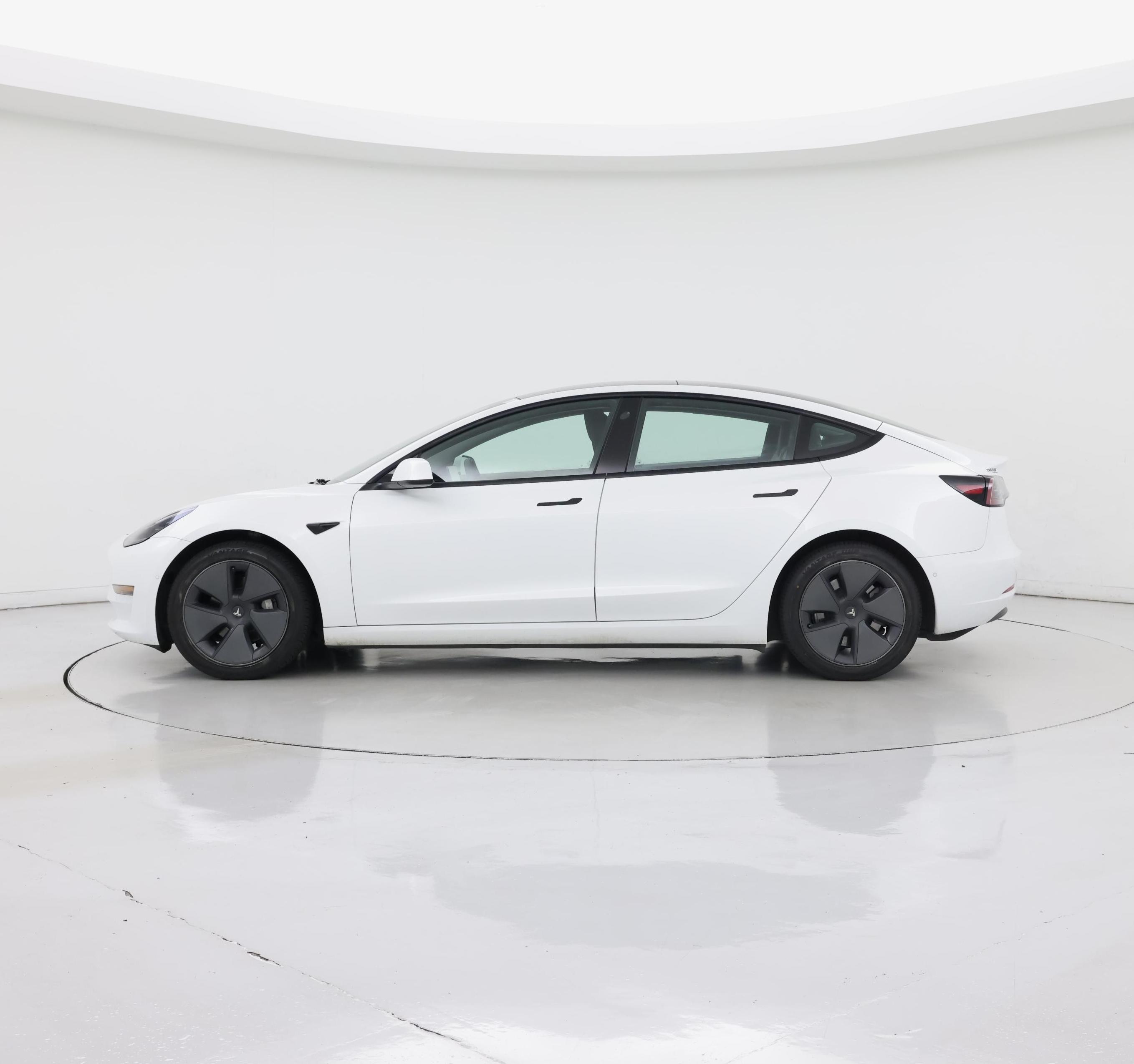 Thumbnail: 2022 Tesla Model 3 - 3