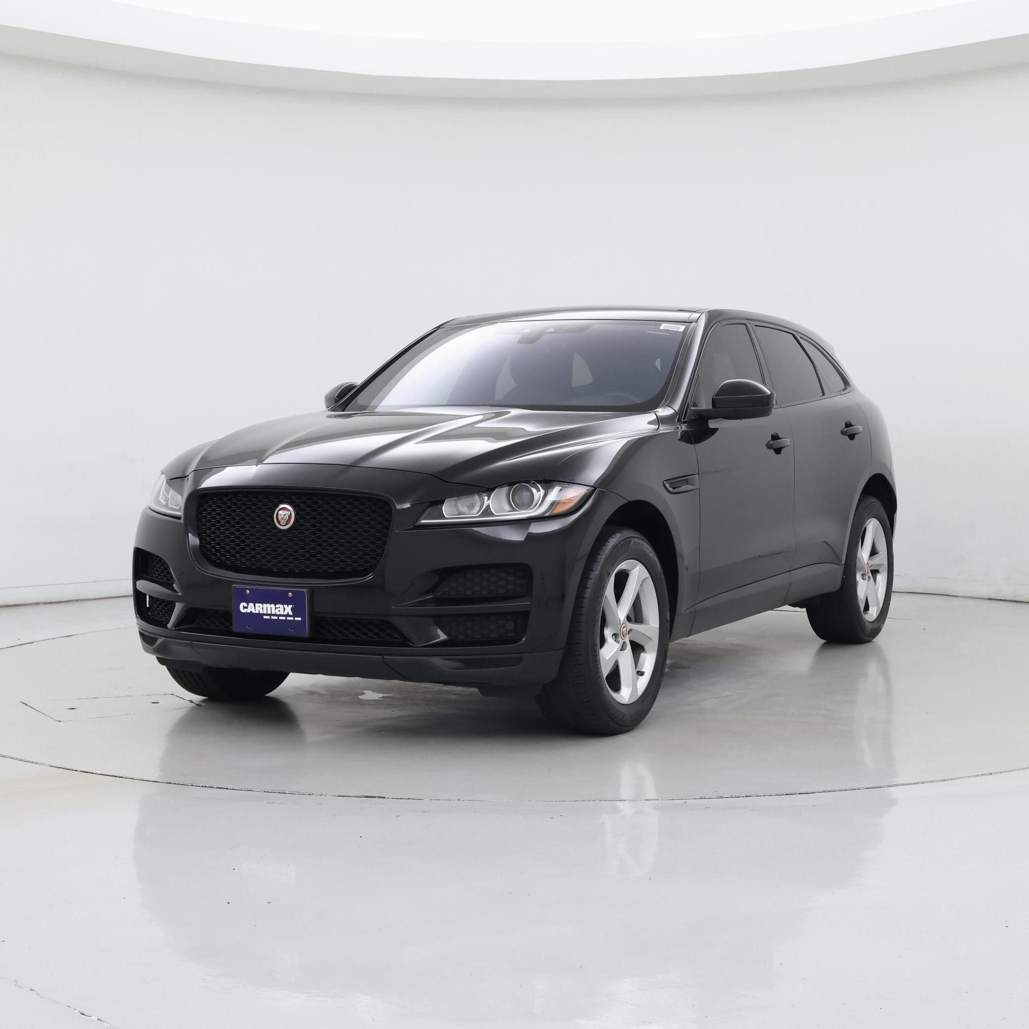 Thumbnail: 2019 Jaguar F-Pace - 4