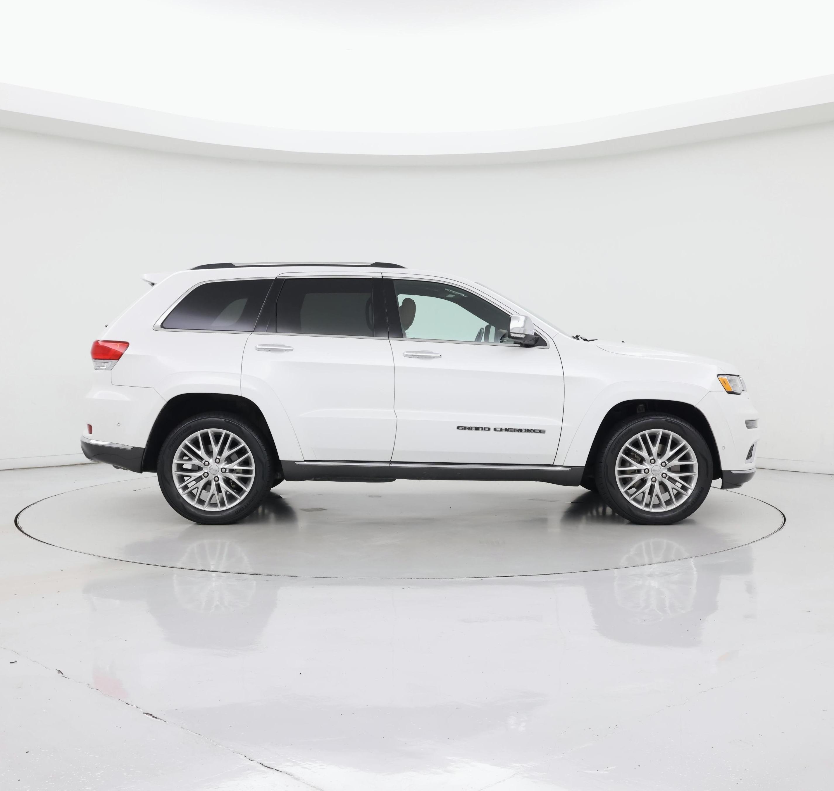 Thumbnail: 2017 Jeep Grand Cherokee - 7