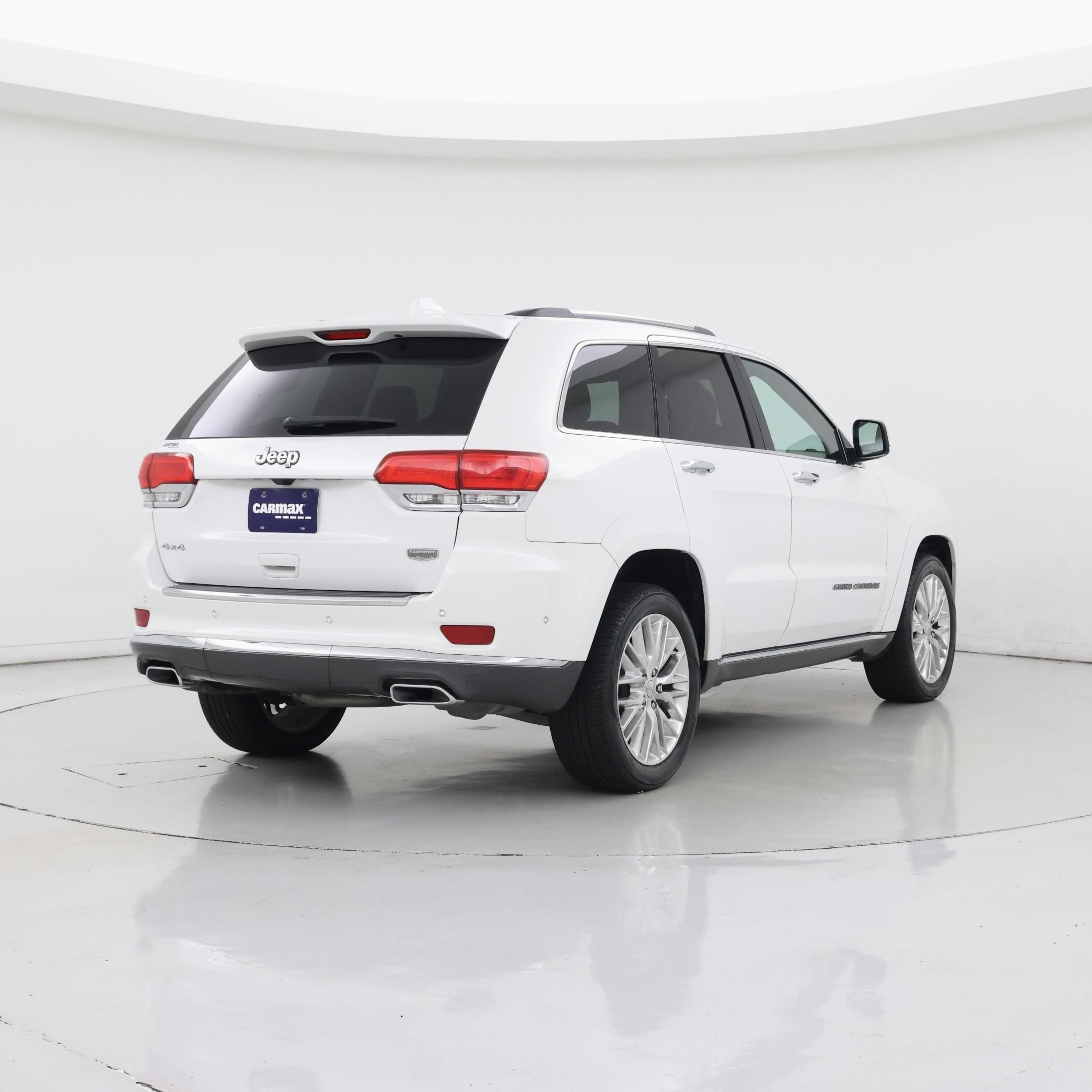 Thumbnail: 2017 Jeep Grand Cherokee - 8