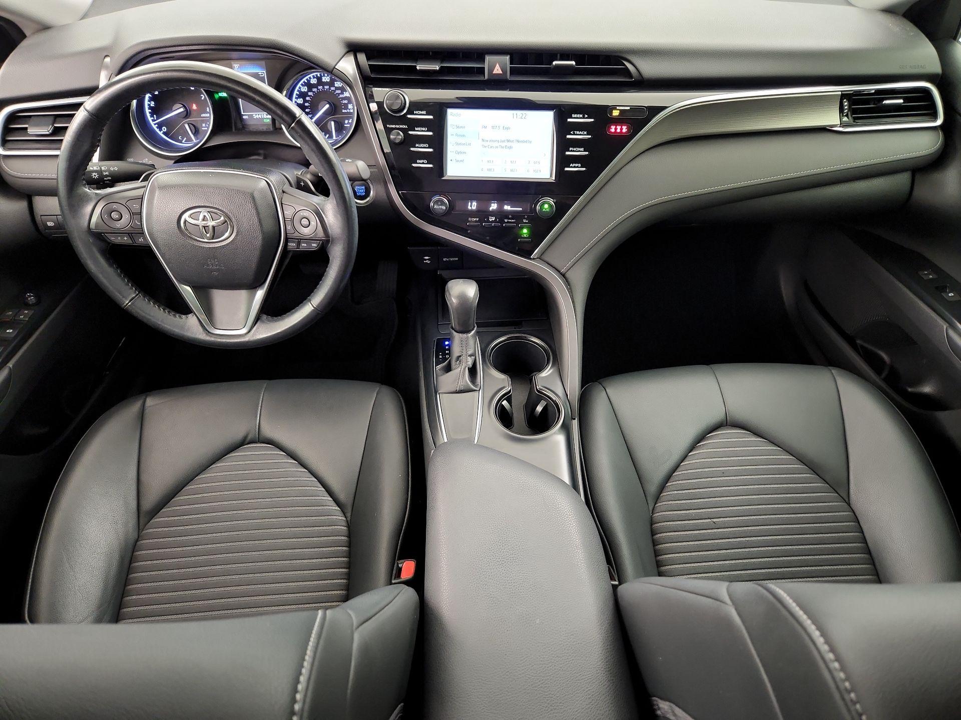 Thumbnail: 2018 Toyota Camry - 9