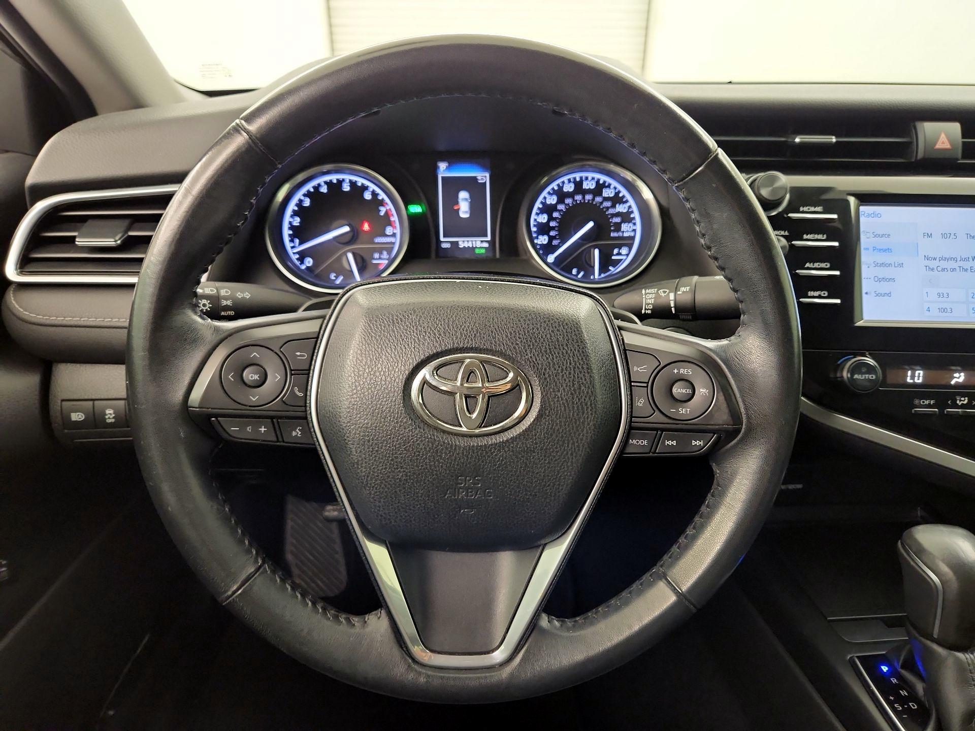 Thumbnail: 2018 Toyota Camry - 10