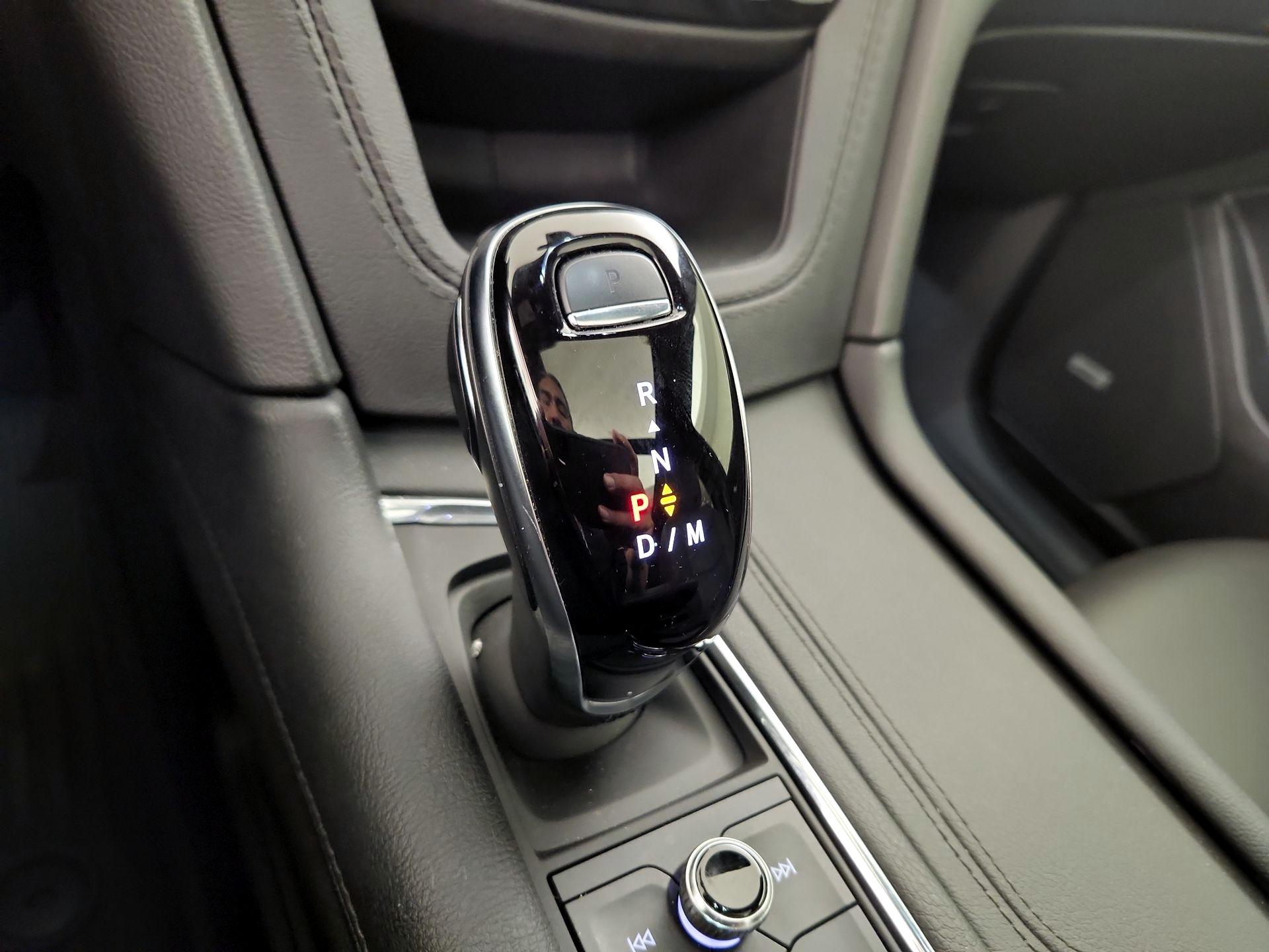 Thumbnail: 2024 Cadillac XT6 - 18