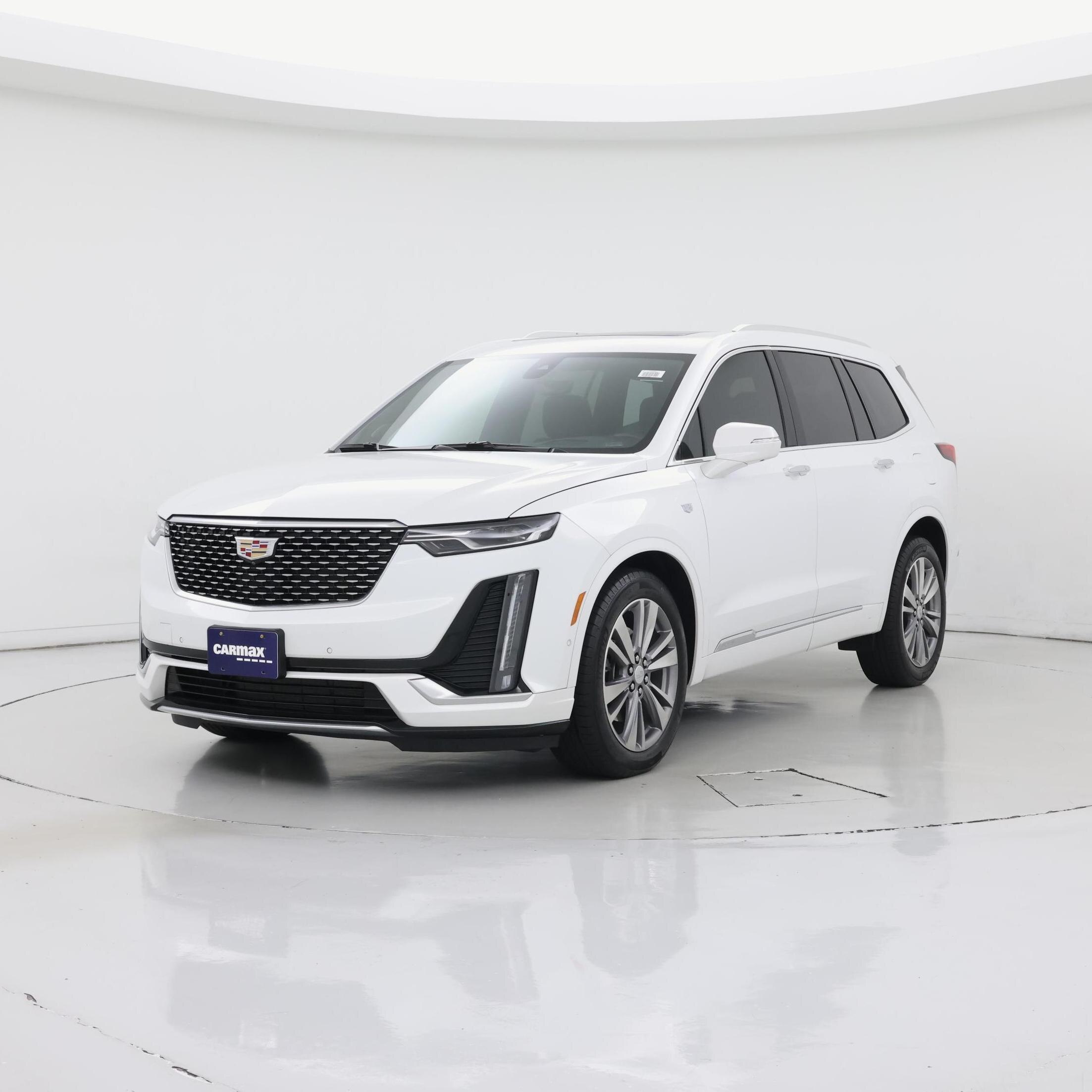 Thumbnail: 2024 Cadillac XT6 - 4