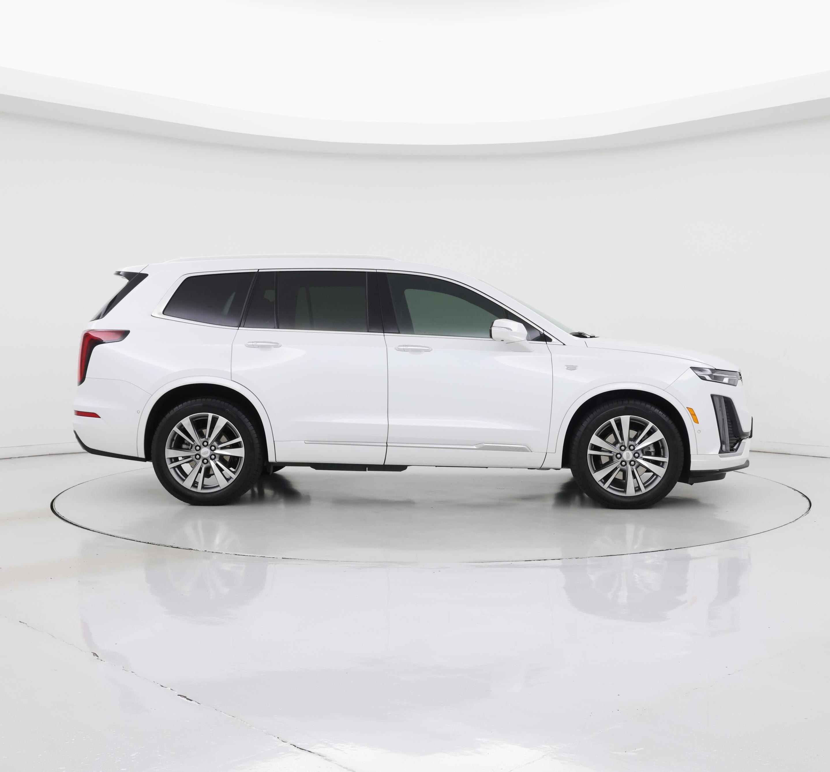 Thumbnail: 2024 Cadillac XT6 - 7