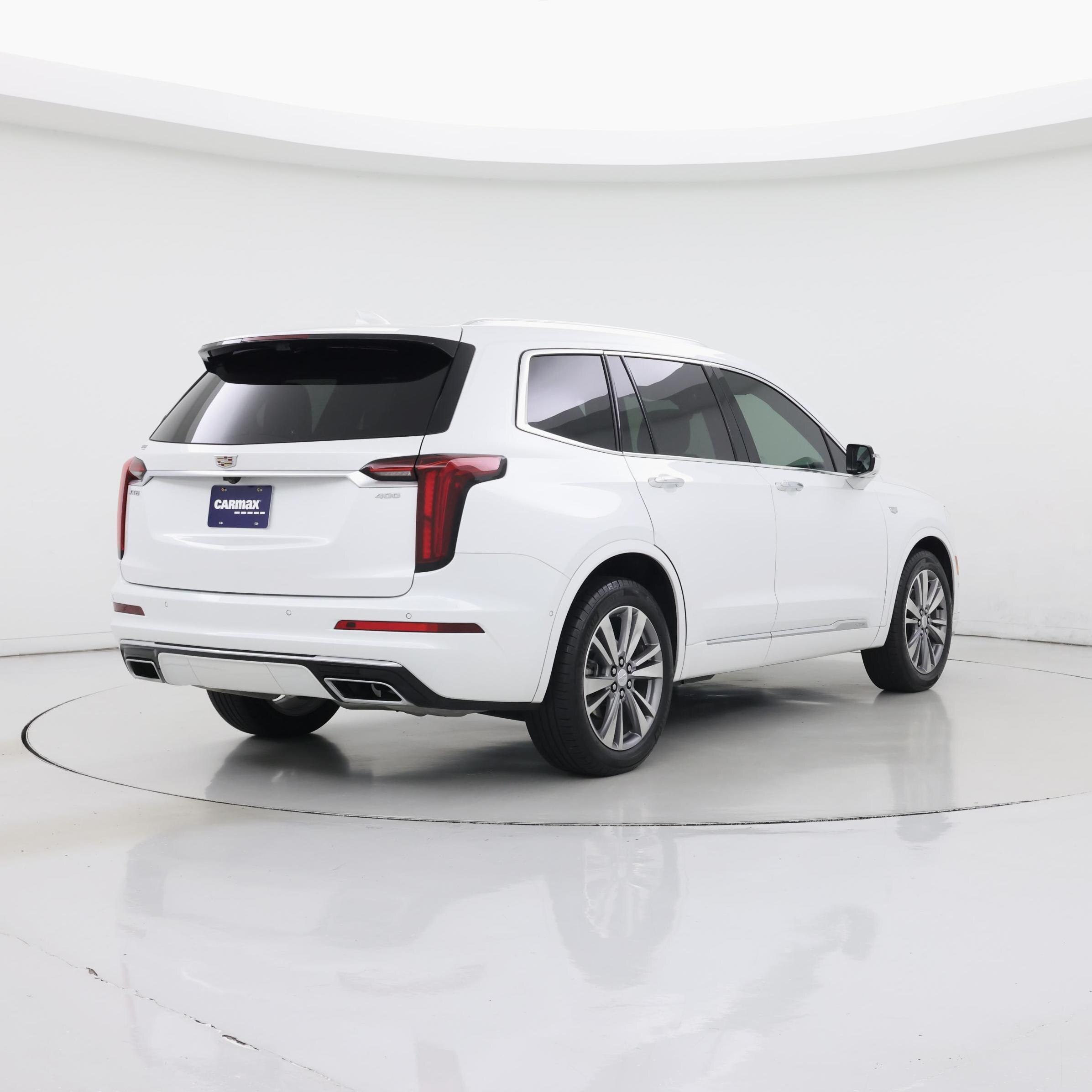 Thumbnail: 2024 Cadillac XT6 - 8