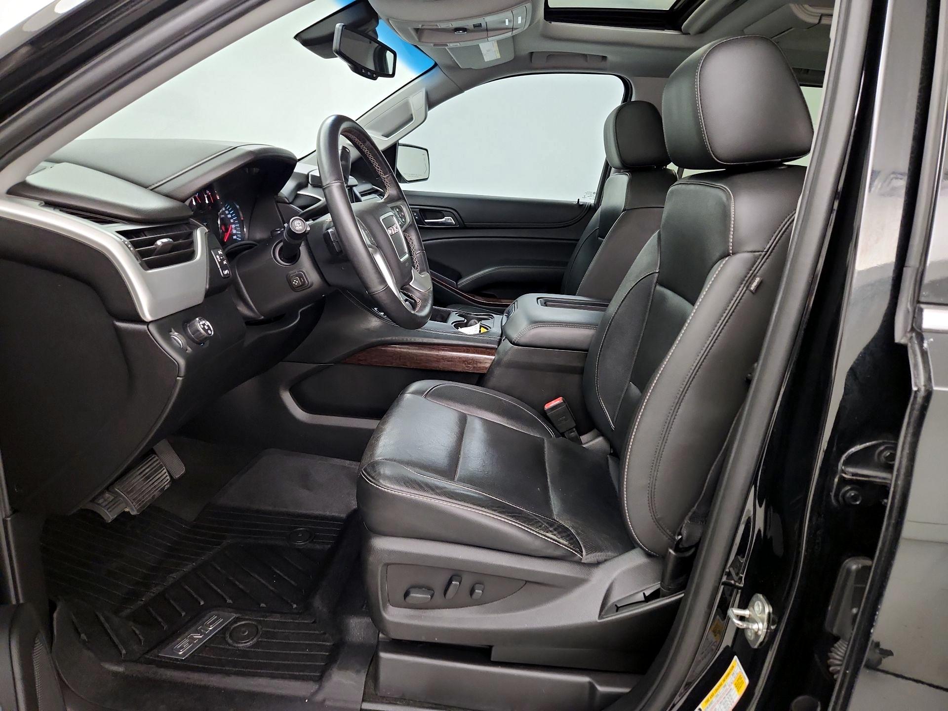 Thumbnail: 2018 GMC Yukon XL - 11