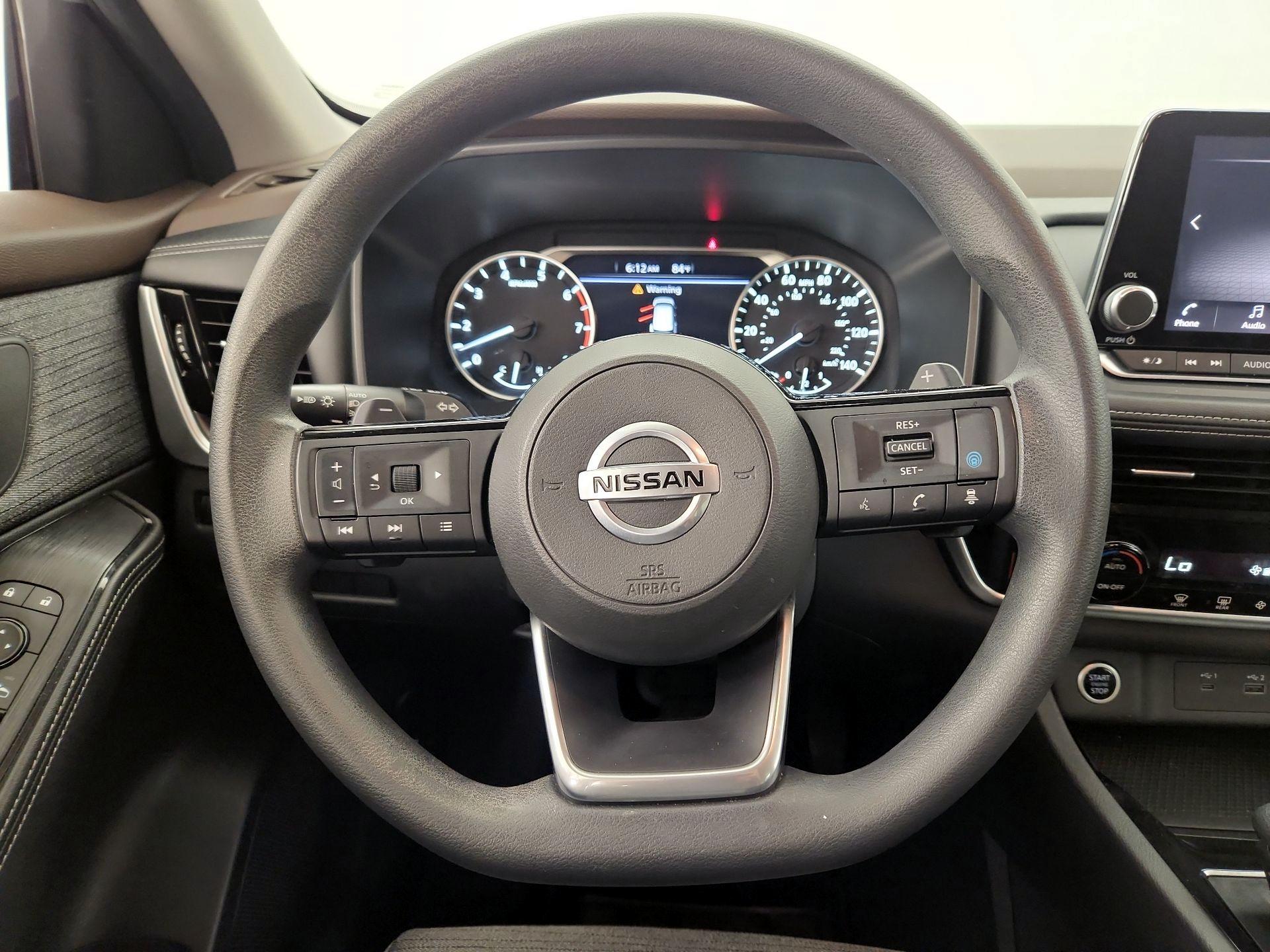Thumbnail: 2021 Nissan Rogue - 10