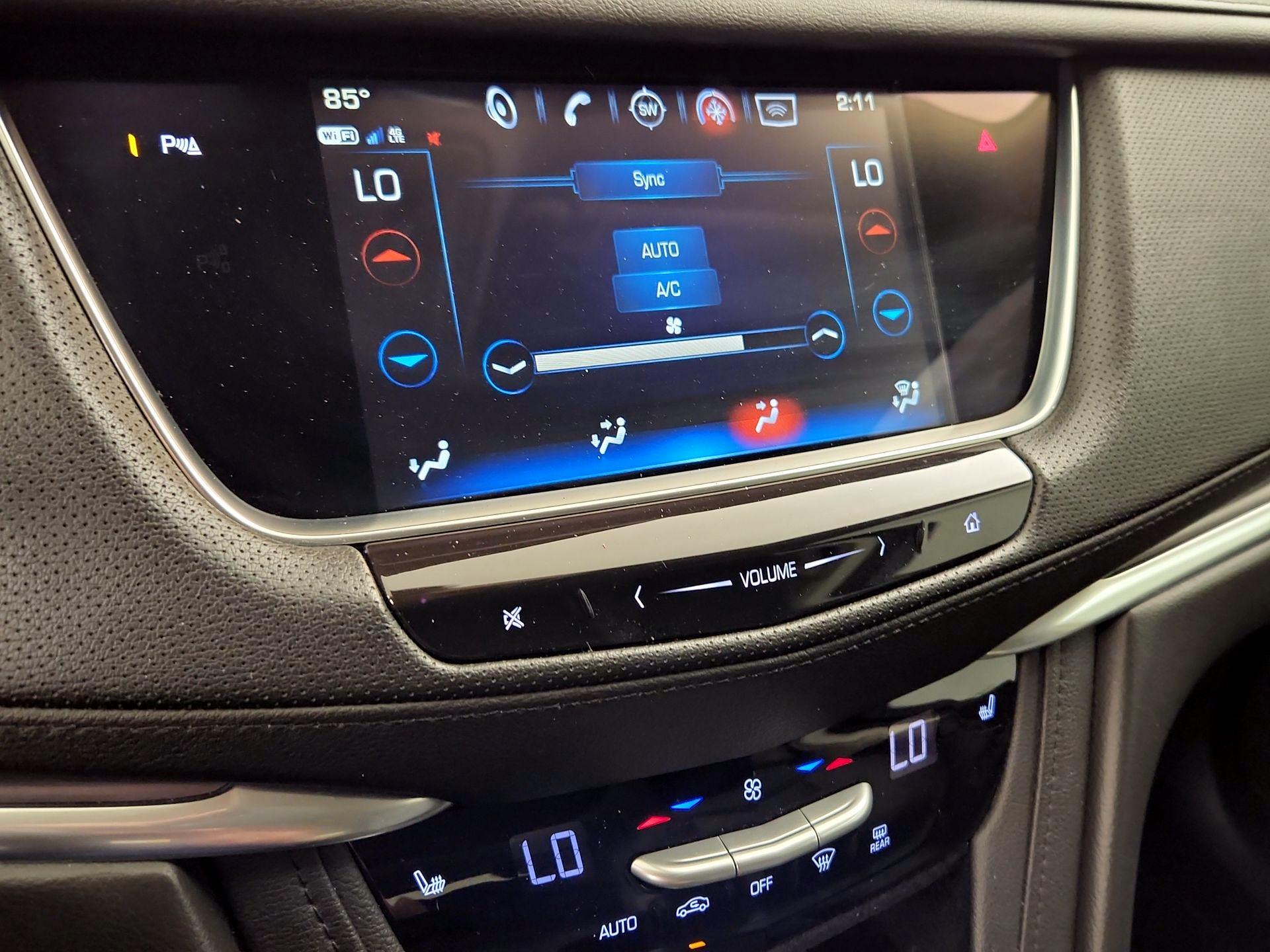 Thumbnail: 2018 Cadillac XT5 - 16