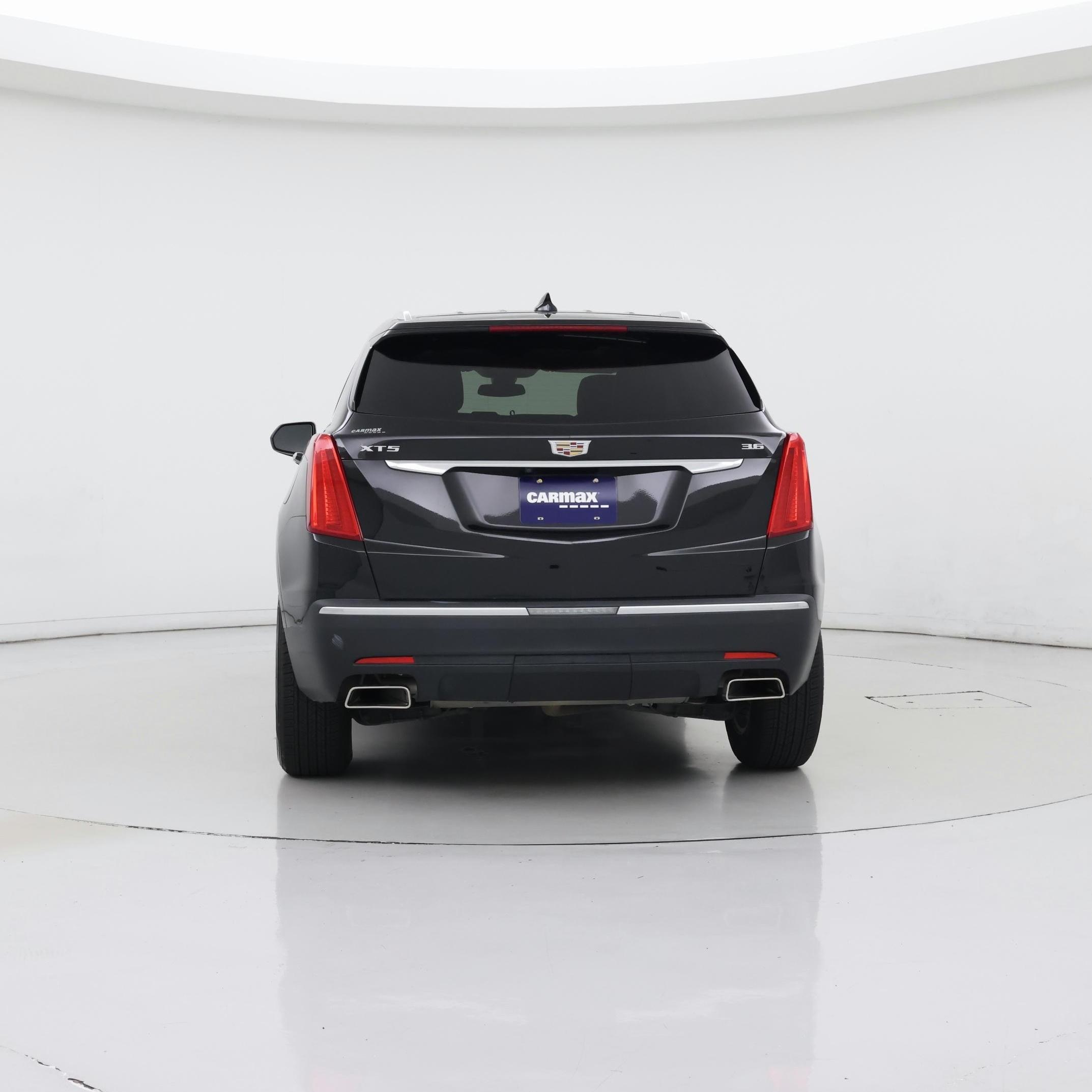 Thumbnail: 2018 Cadillac XT5 - 6