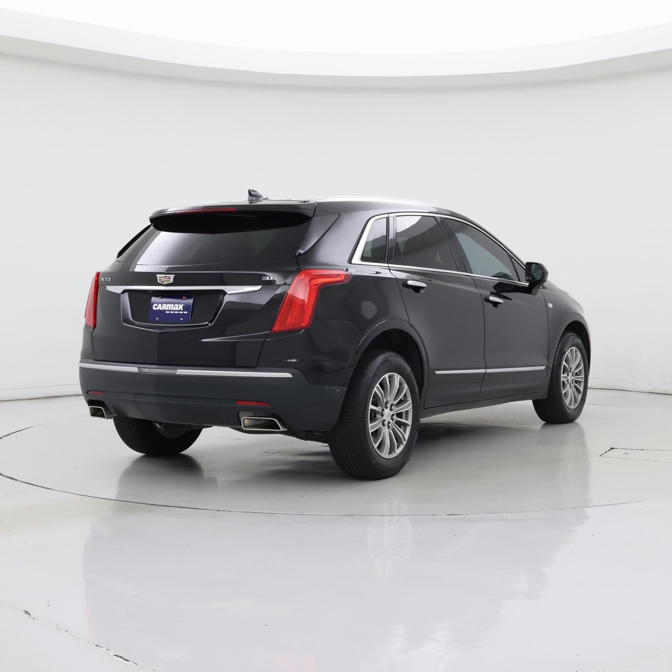 Thumbnail: 2018 Cadillac XT5 - 8