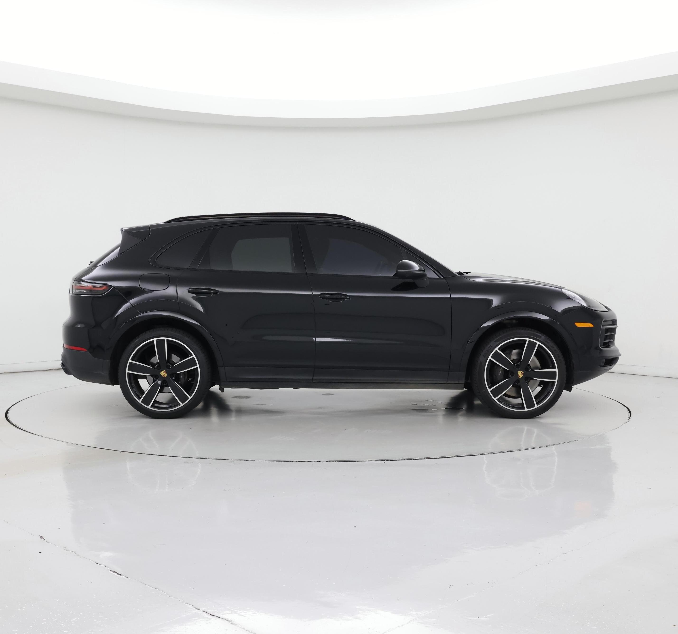 Thumbnail: 2021 Porsche Cayenne - 7
