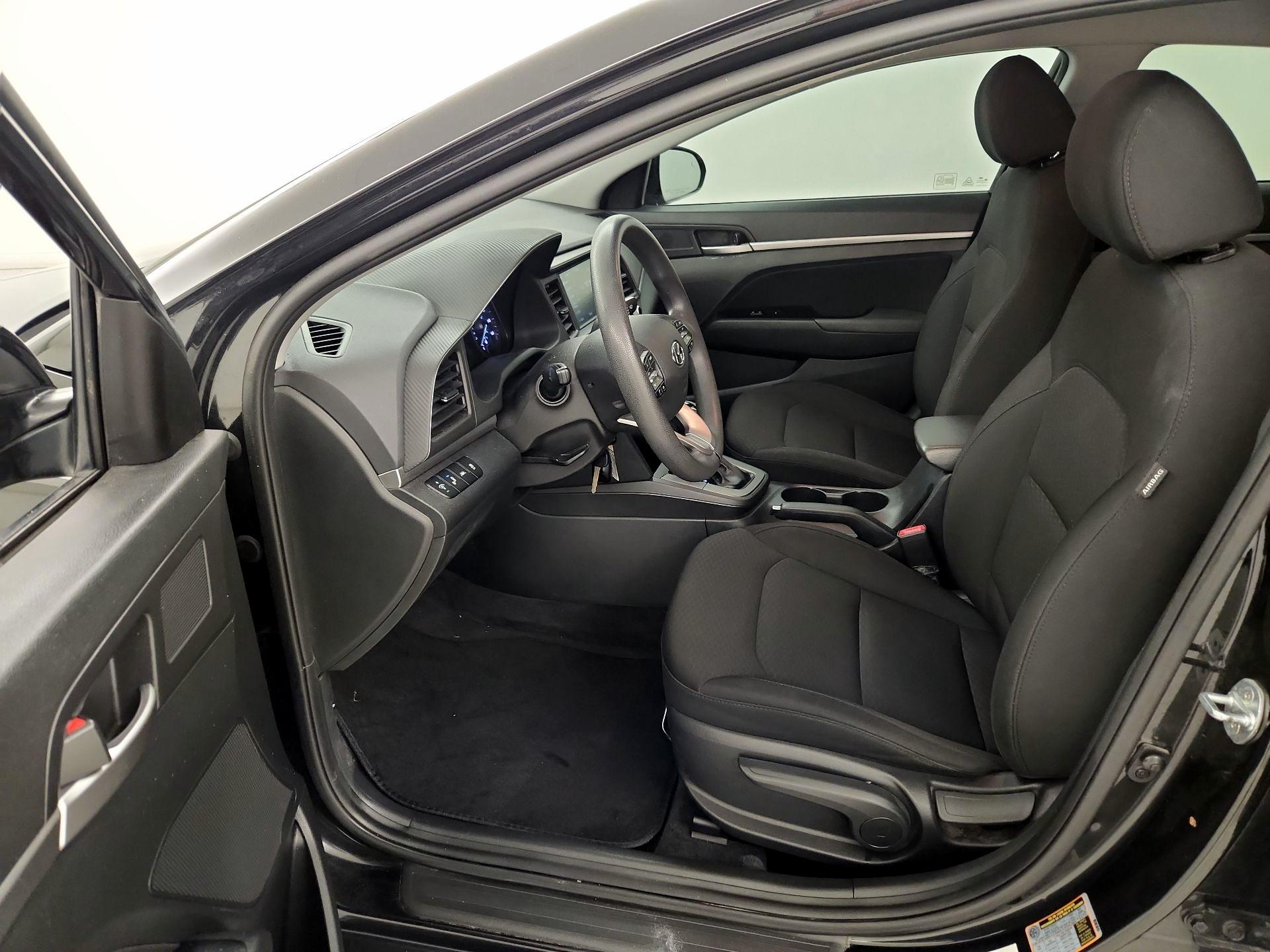 Thumbnail: 2020 Hyundai Elantra - 11