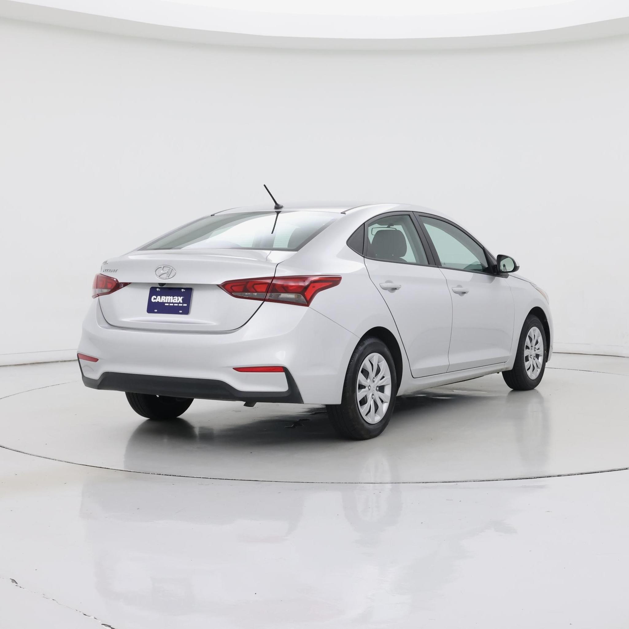 Thumbnail: 2022 Hyundai Accent - 8