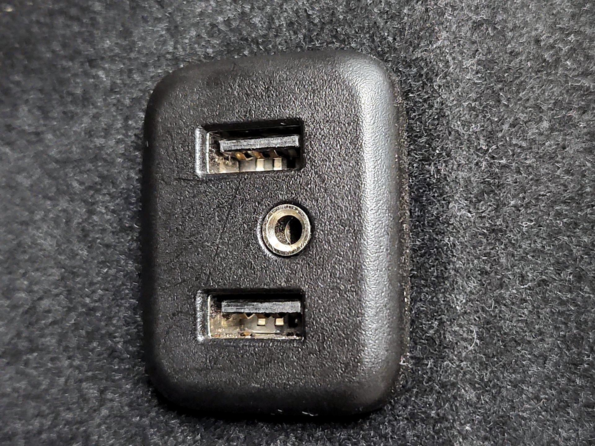 Thumbnail: 2019 Cadillac XT5 - 19