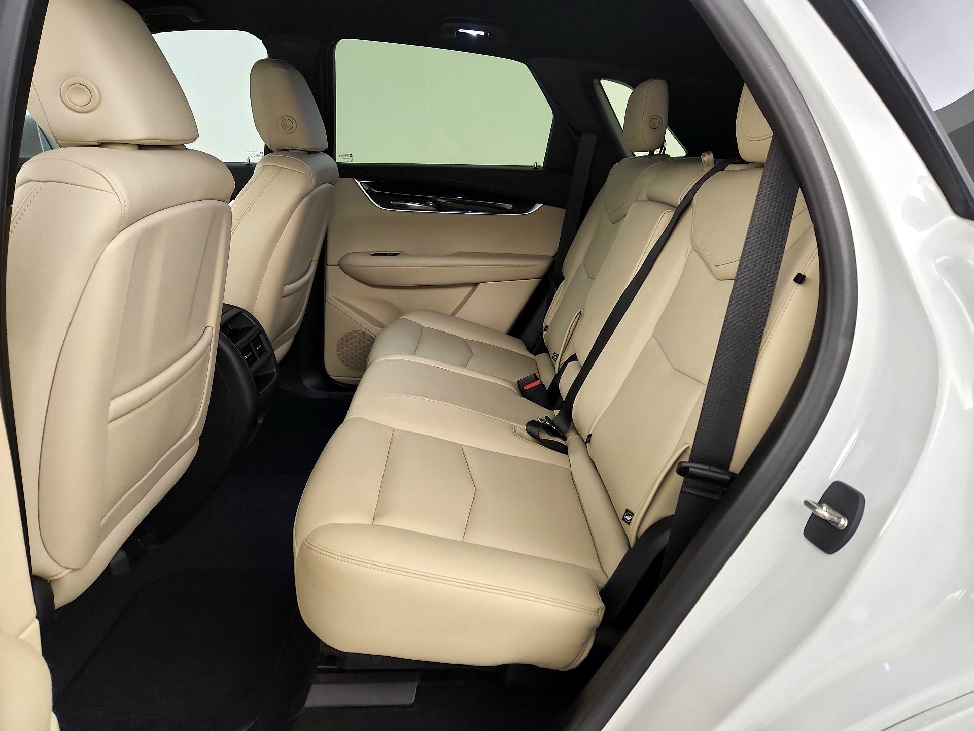 Thumbnail: 2019 Cadillac XT5 - 20