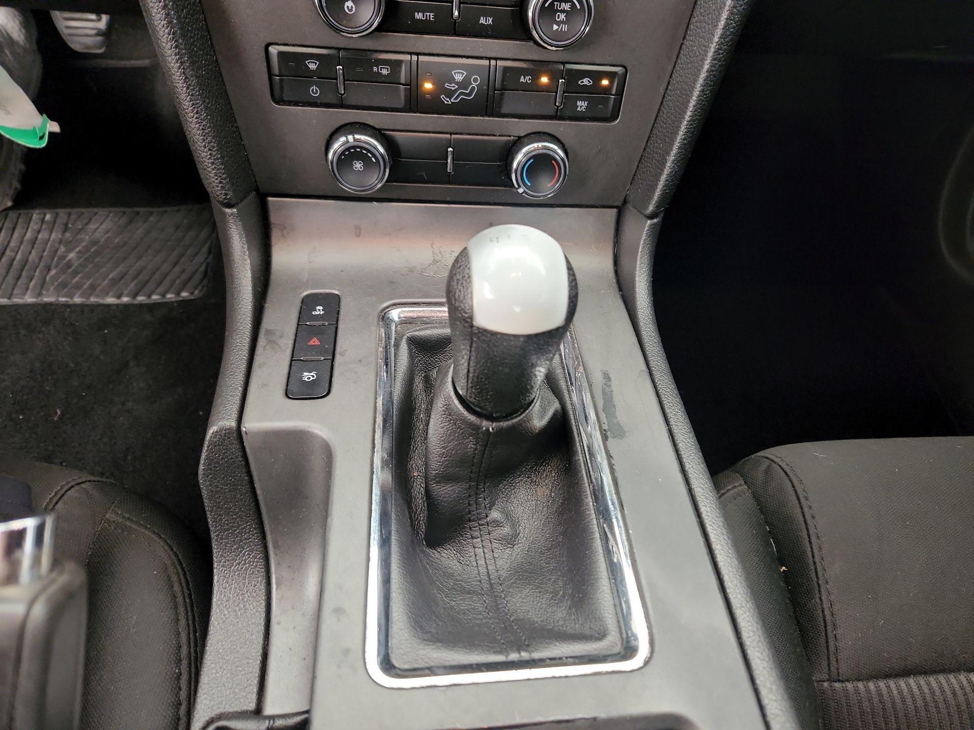 Thumbnail: 2014 Ford Mustang - 16