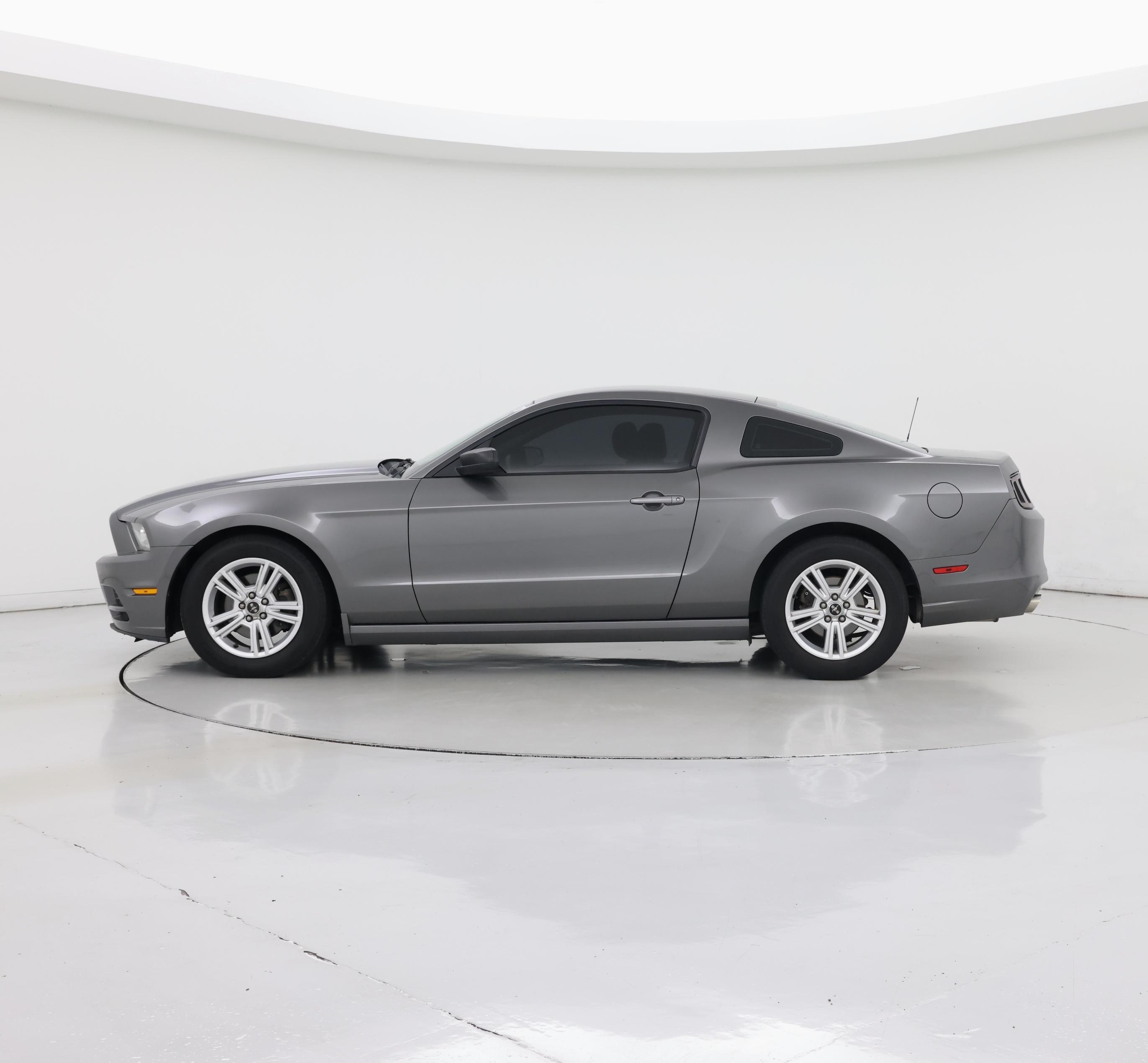 Thumbnail: 2014 Ford Mustang - 3