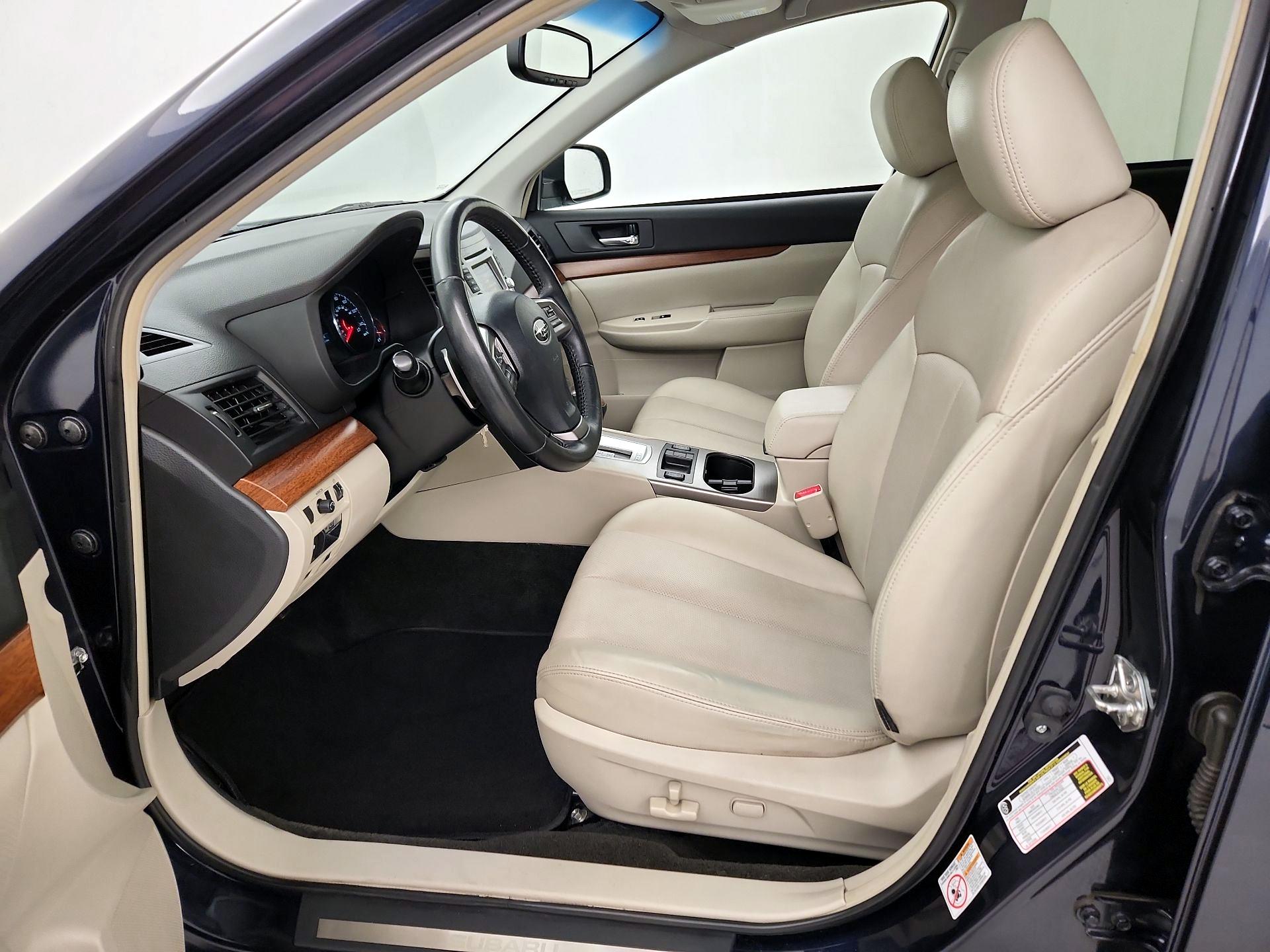 Thumbnail: 2014 Subaru Outback - 11