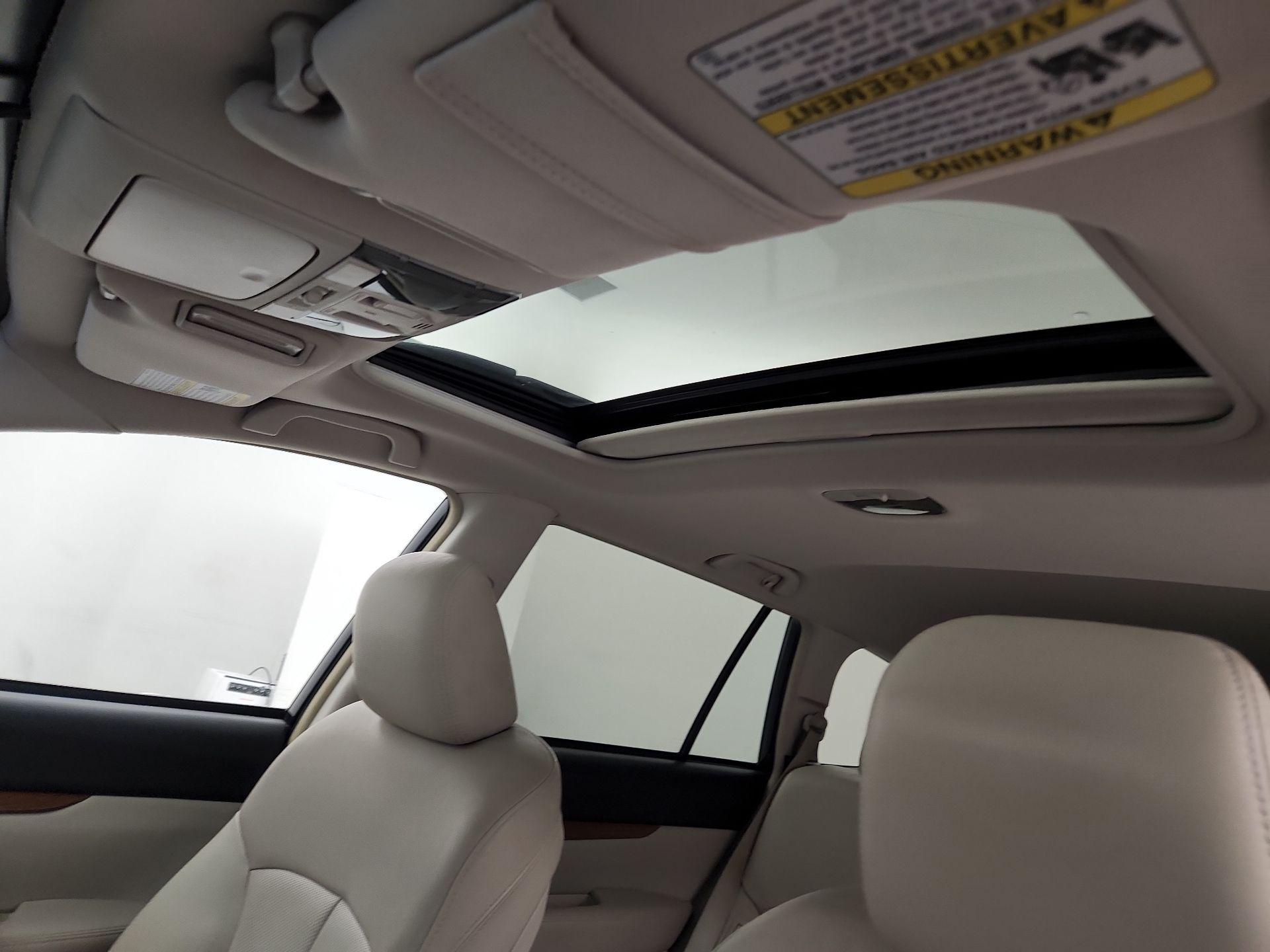 Thumbnail: 2014 Subaru Outback - 18