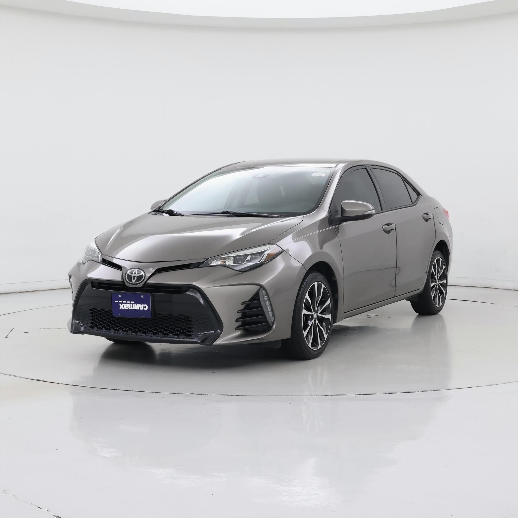 Thumbnail: 2017 Toyota Corolla - 4