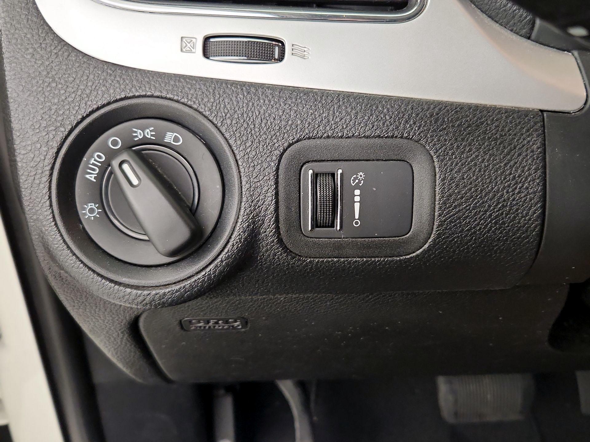 Thumbnail: 2018 Dodge Journey - 13